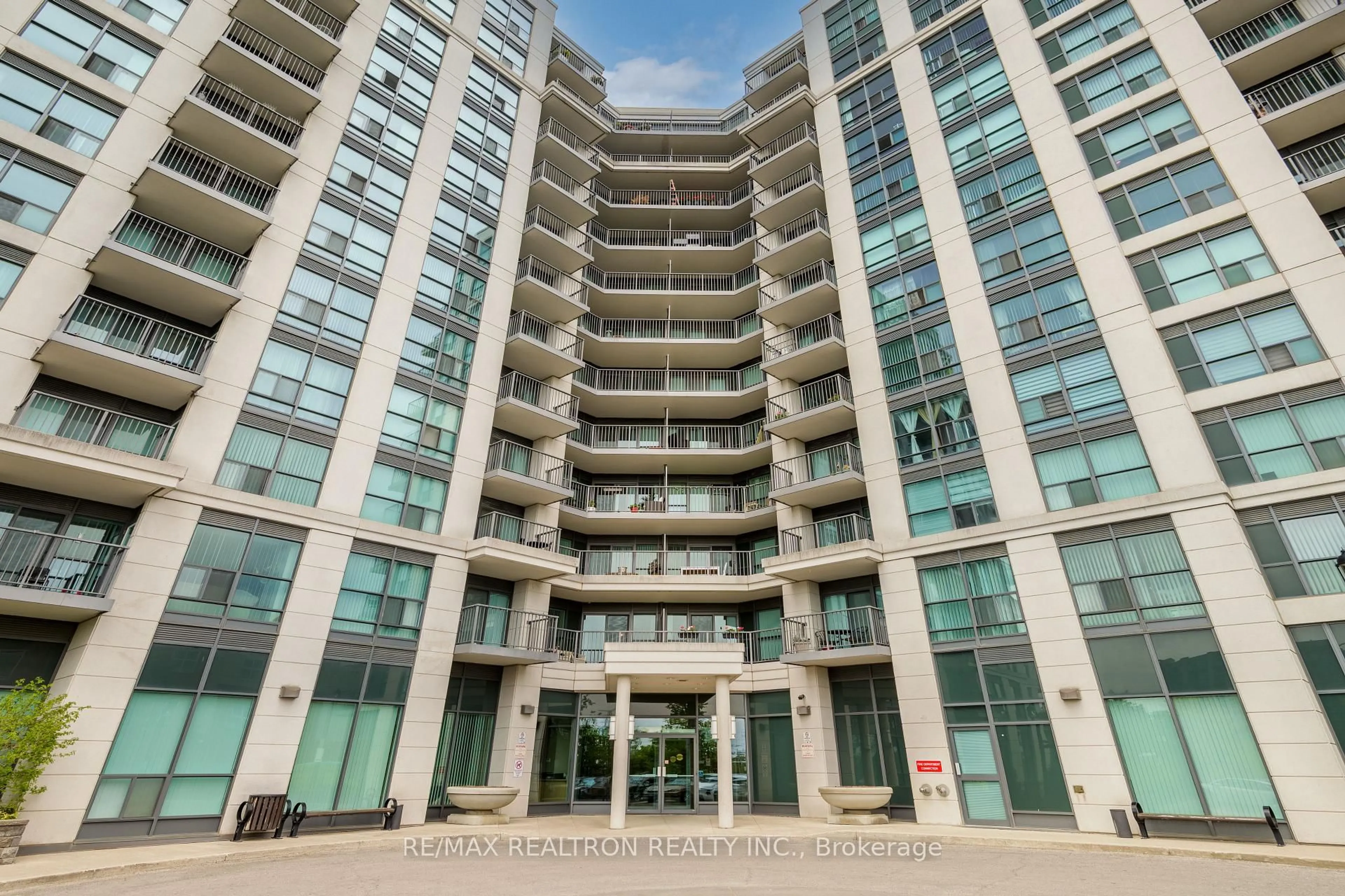 Unknown for 185 Oneida Cres #505, Richmond Hill Ontario L4B 0B1