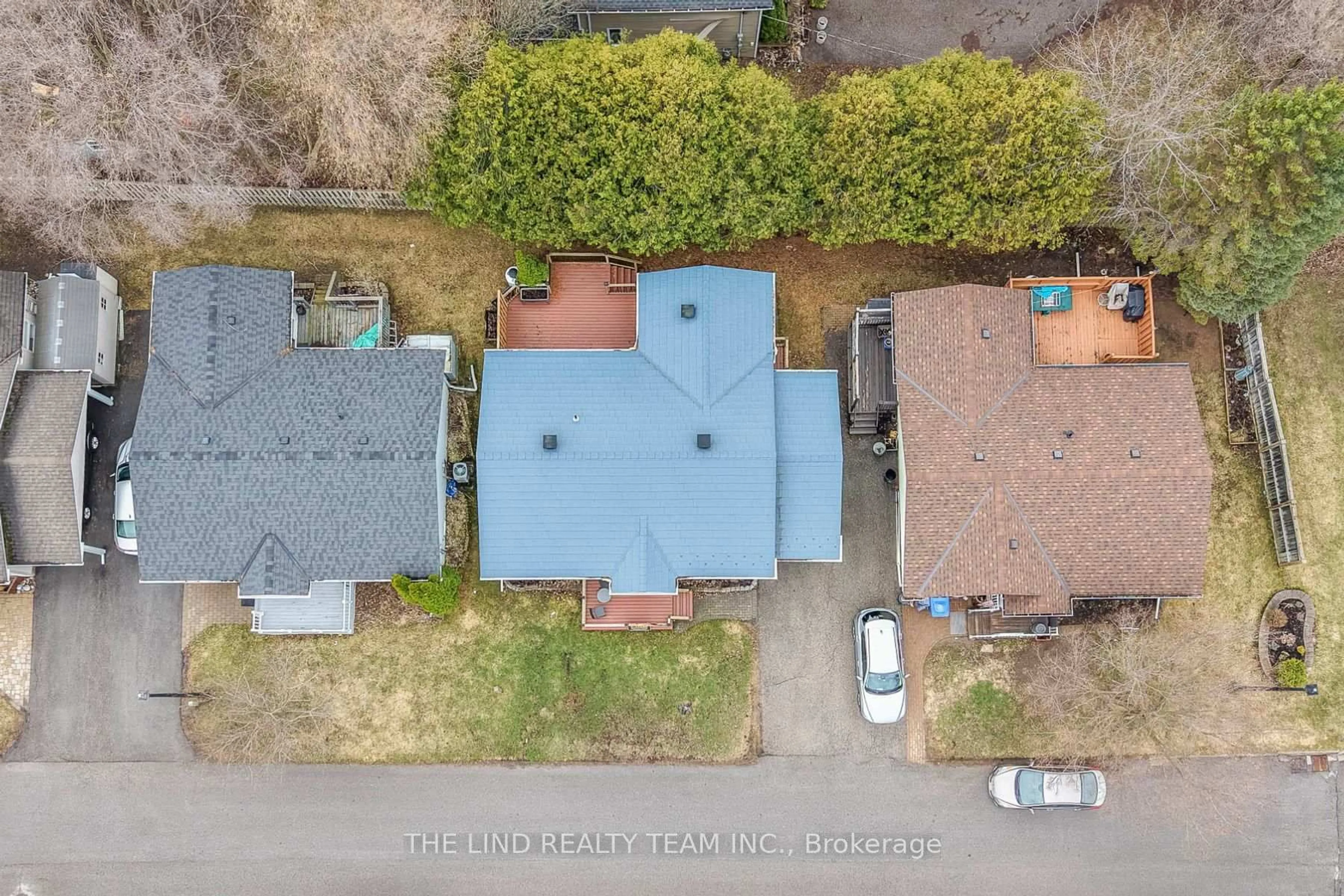 Unknown for 272 Jeff Smith Crt, Newmarket Ontario L3Y 8C5
