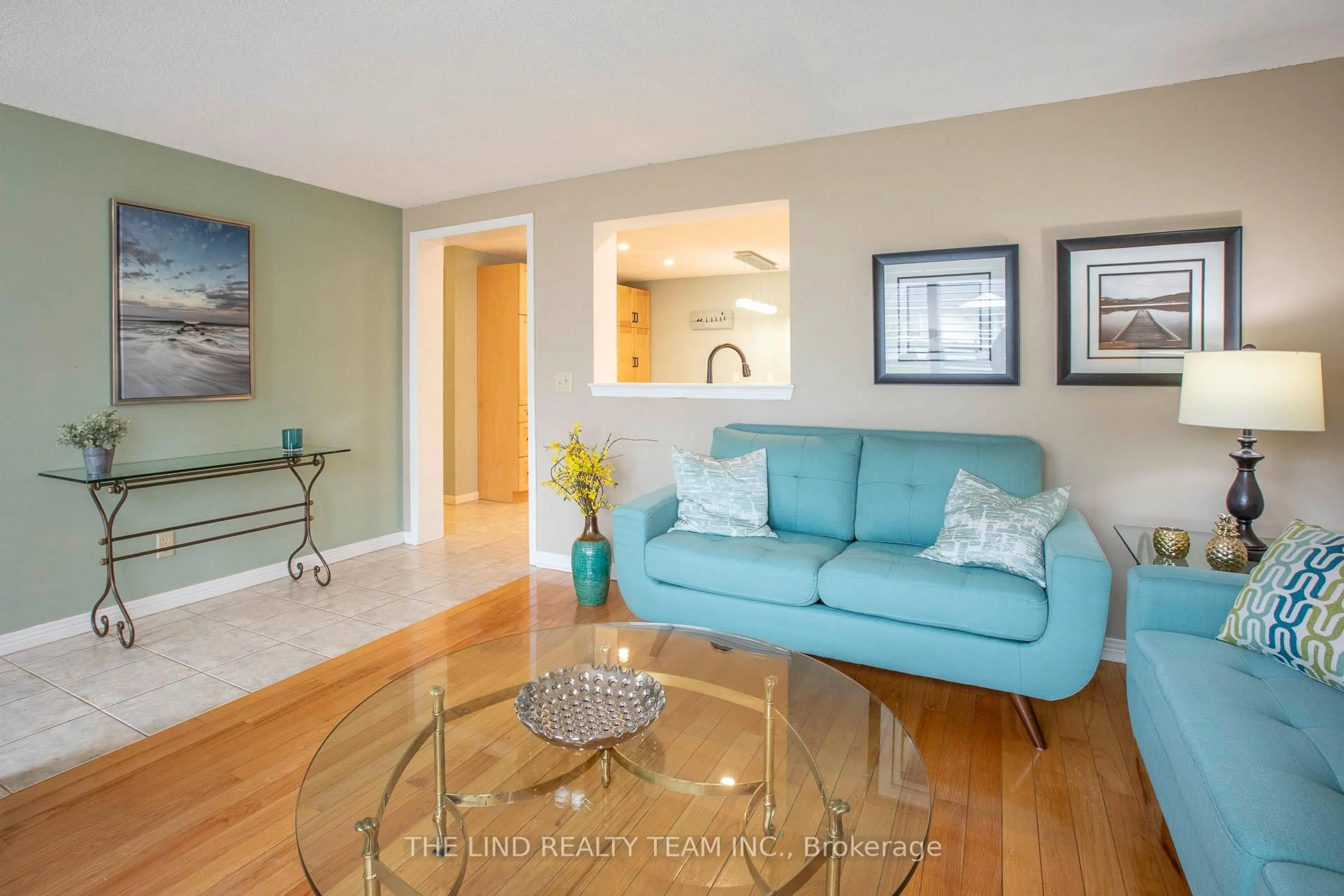 Unknown for 272 Jeff Smith Crt, Newmarket Ontario L3Y 8C5