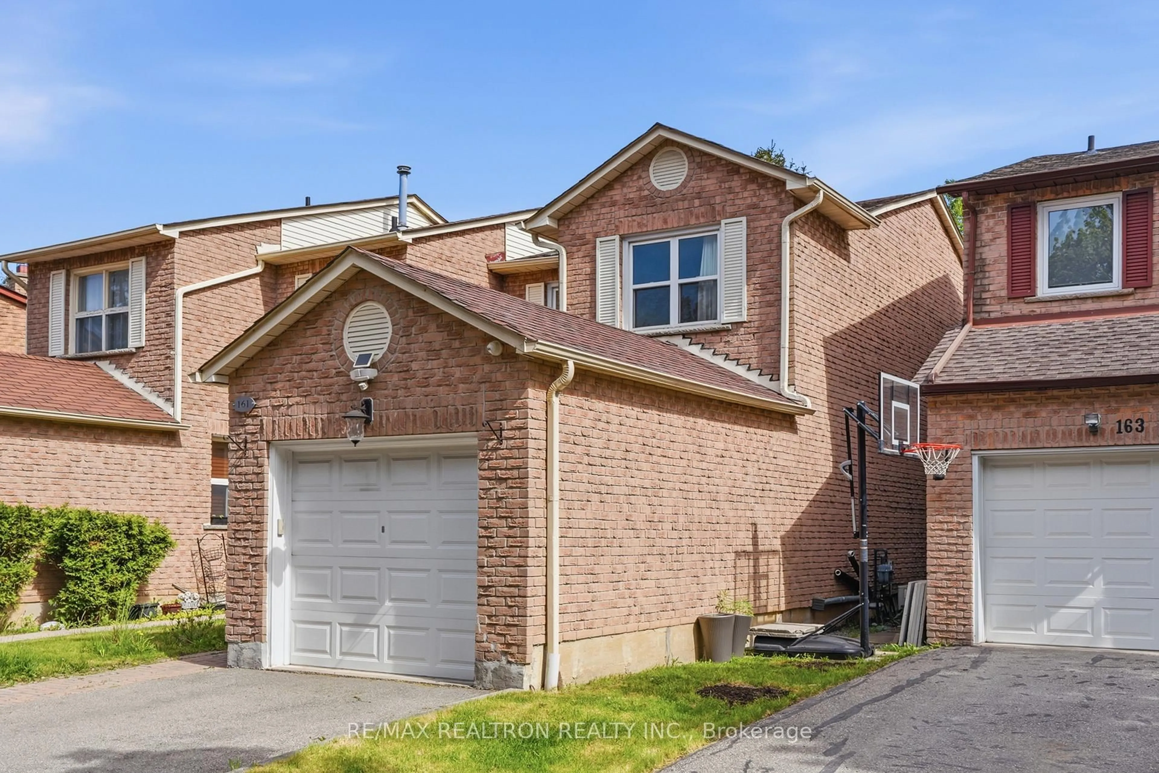 Unknown for 161 Cottonwood Crt, Markham Ontario L3T 5W9