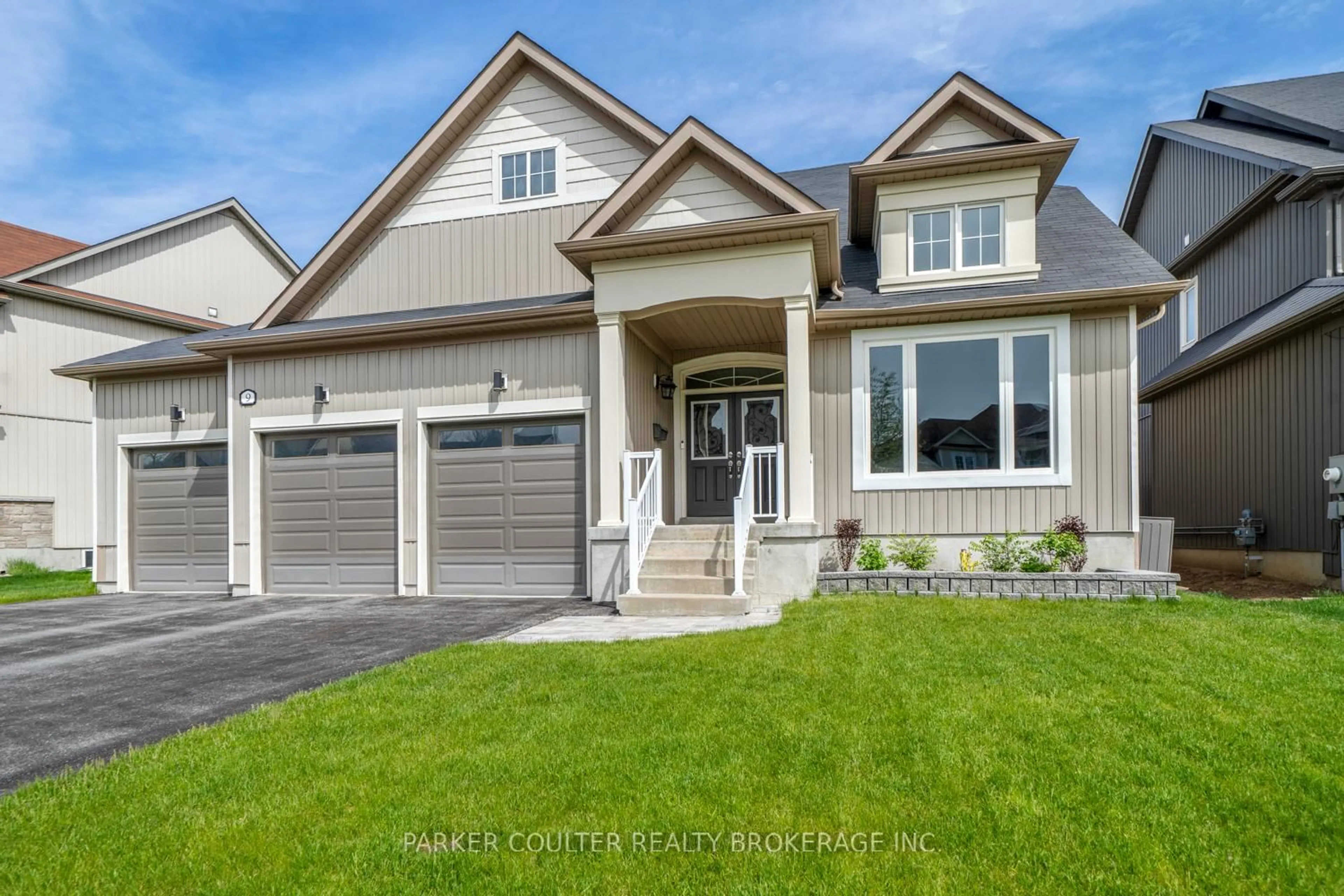 Unknown for 9 Mount Cres, Essa Ontario L0M 1B5