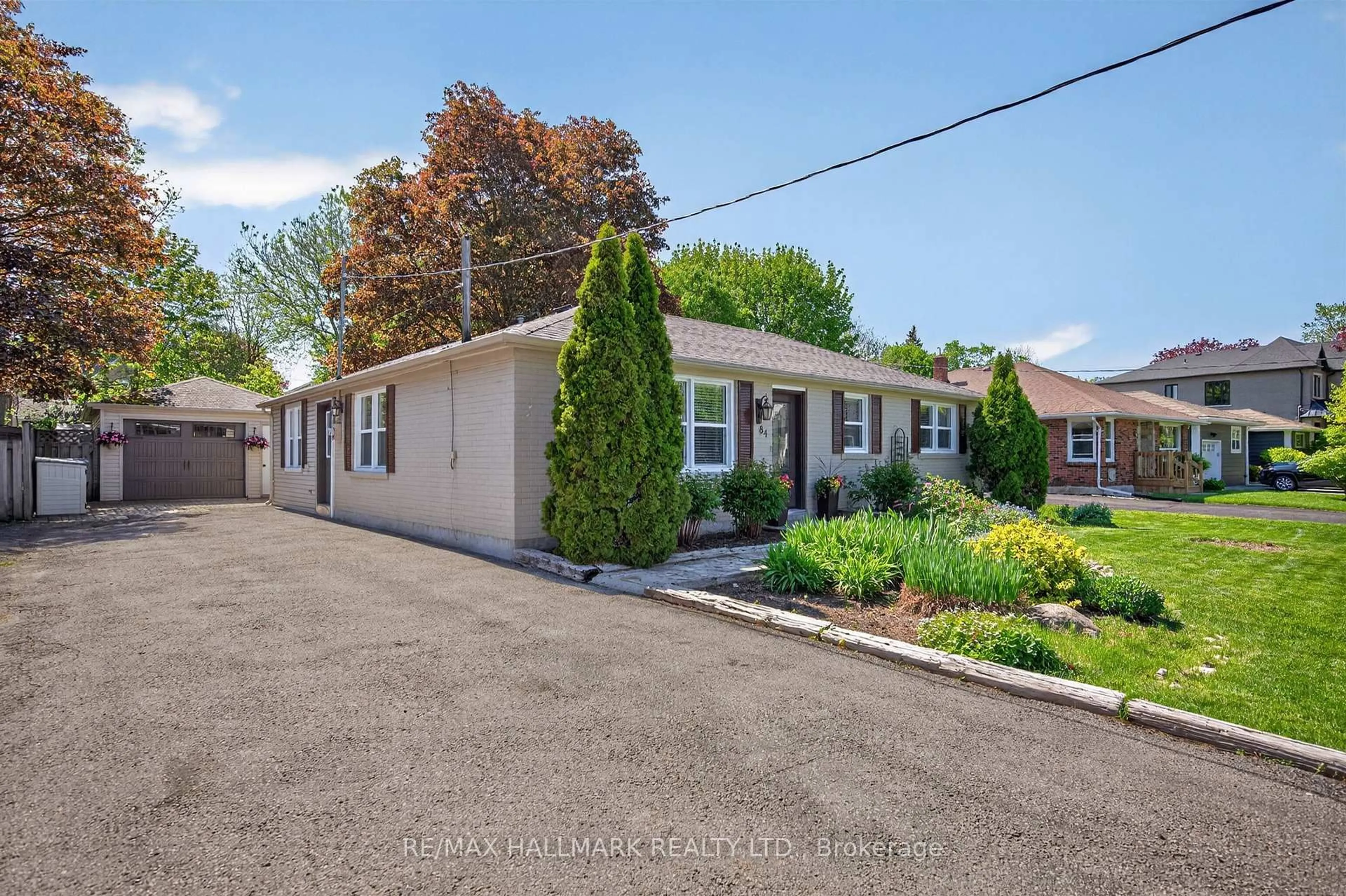 Unknown for 84 Park Dr, Whitchurch-Stouffville Ontario L4A 4T3