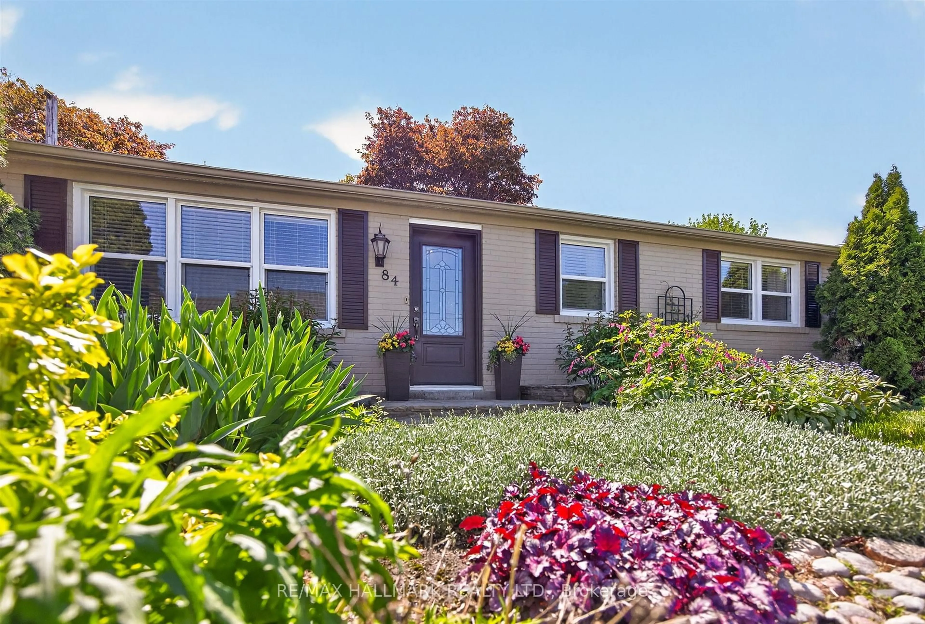 Unknown for 84 Park Dr, Whitchurch-Stouffville Ontario L4A 4T3