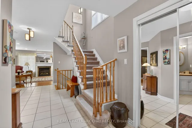 21 Briar Gate Way, New Tecumseth 5