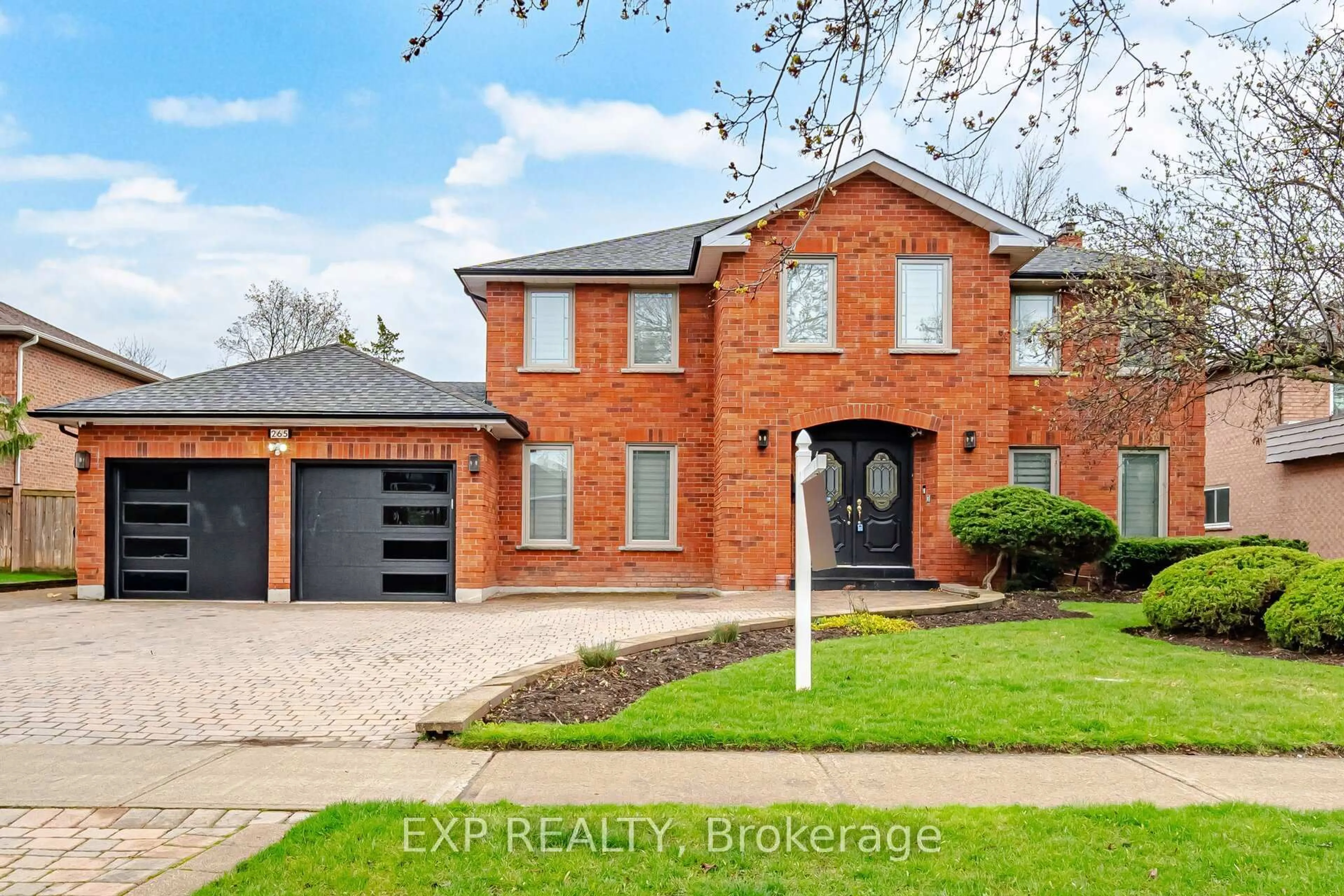 Unknown for 265 Wycliffe Ave, Vaughan Ontario L4L 3N7