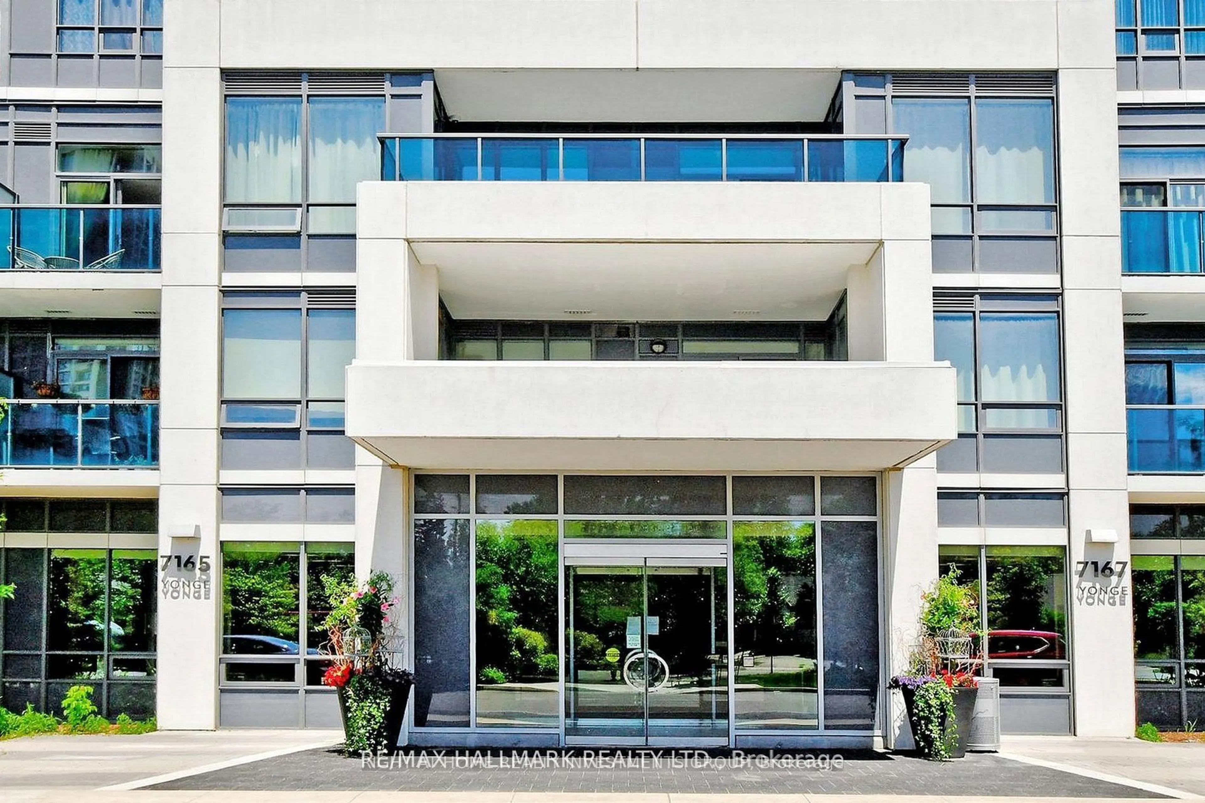 Unknown for 7165 Yonge St #833, Markham Ontario L3T 0C9