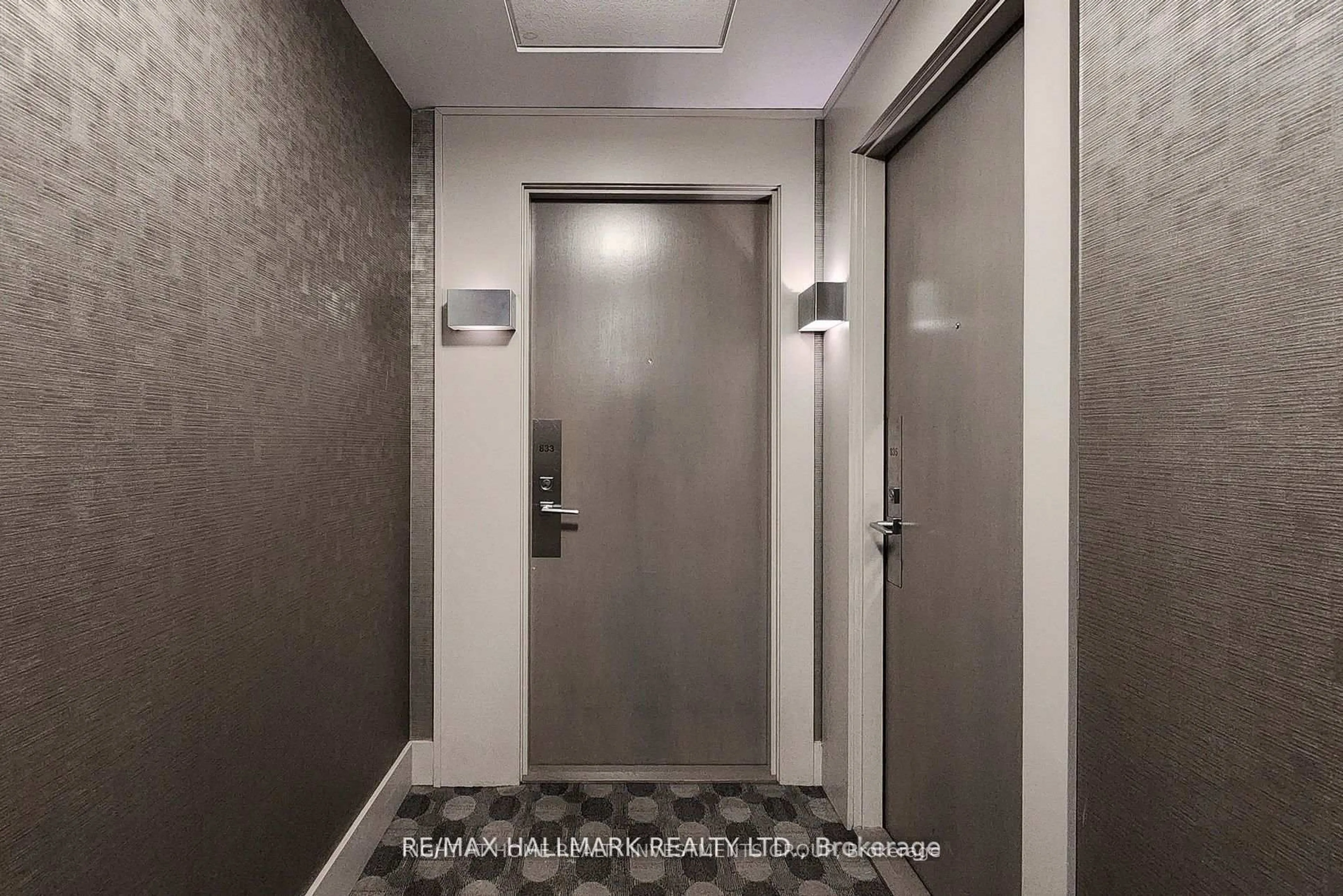 Unknown for 7165 Yonge St #833, Markham Ontario L3T 0C9