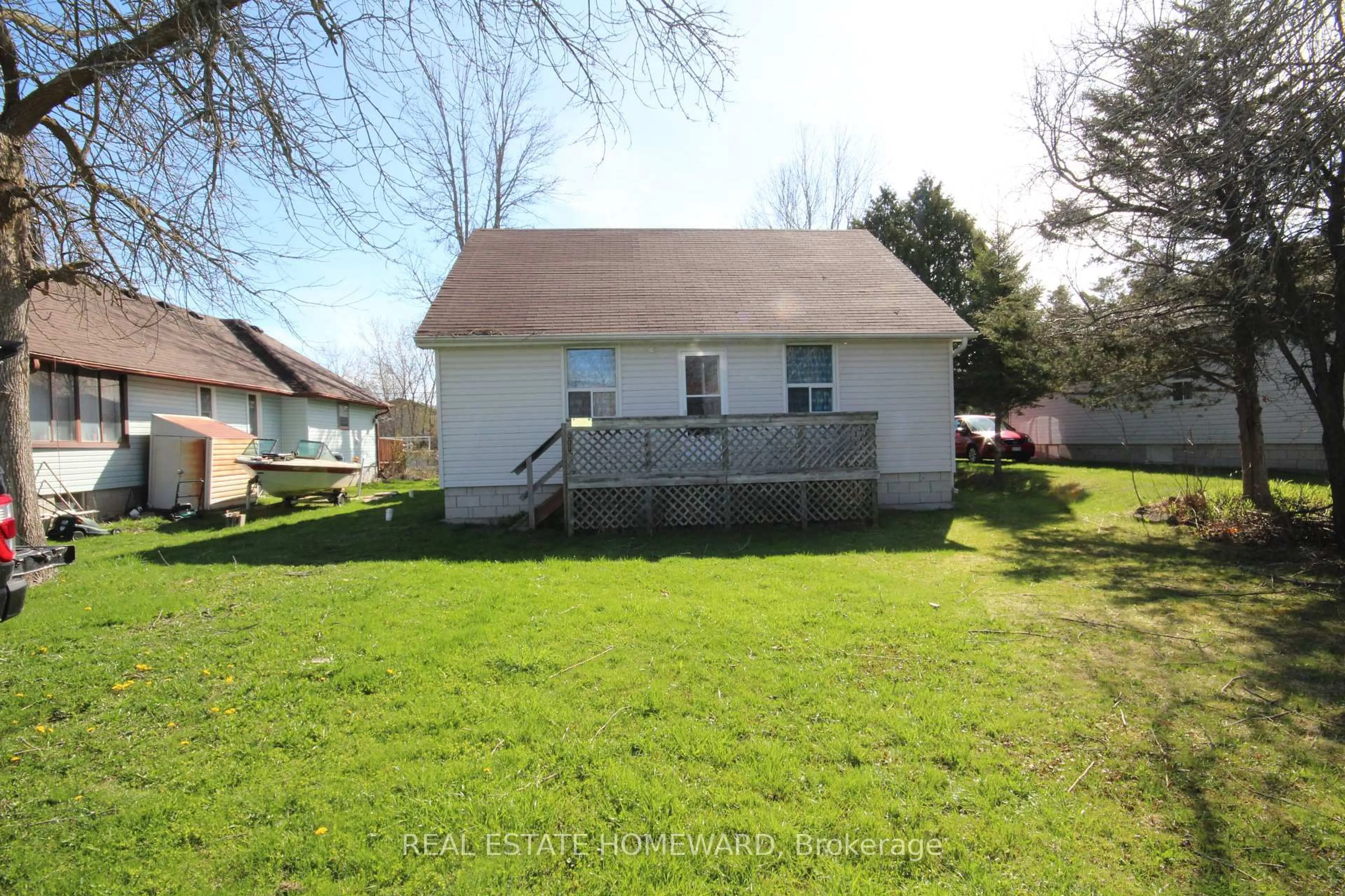 Unknown for 27125 Woodbine Ave, Georgina Ontario L4P 3E9