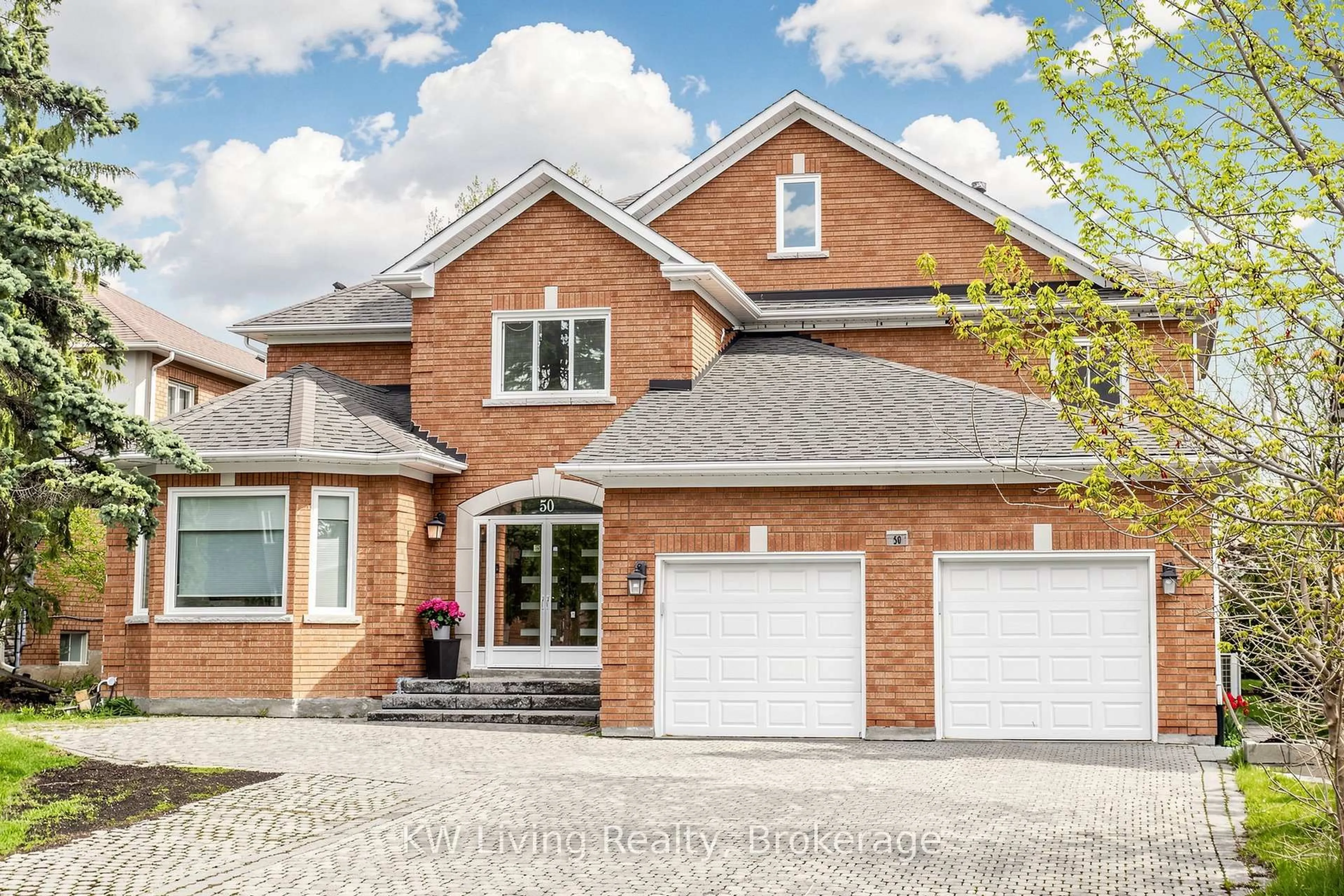 Home with brick exterior material, street for 50 King's Cross Ave, Richmond Hill Ontario L4B 2S9