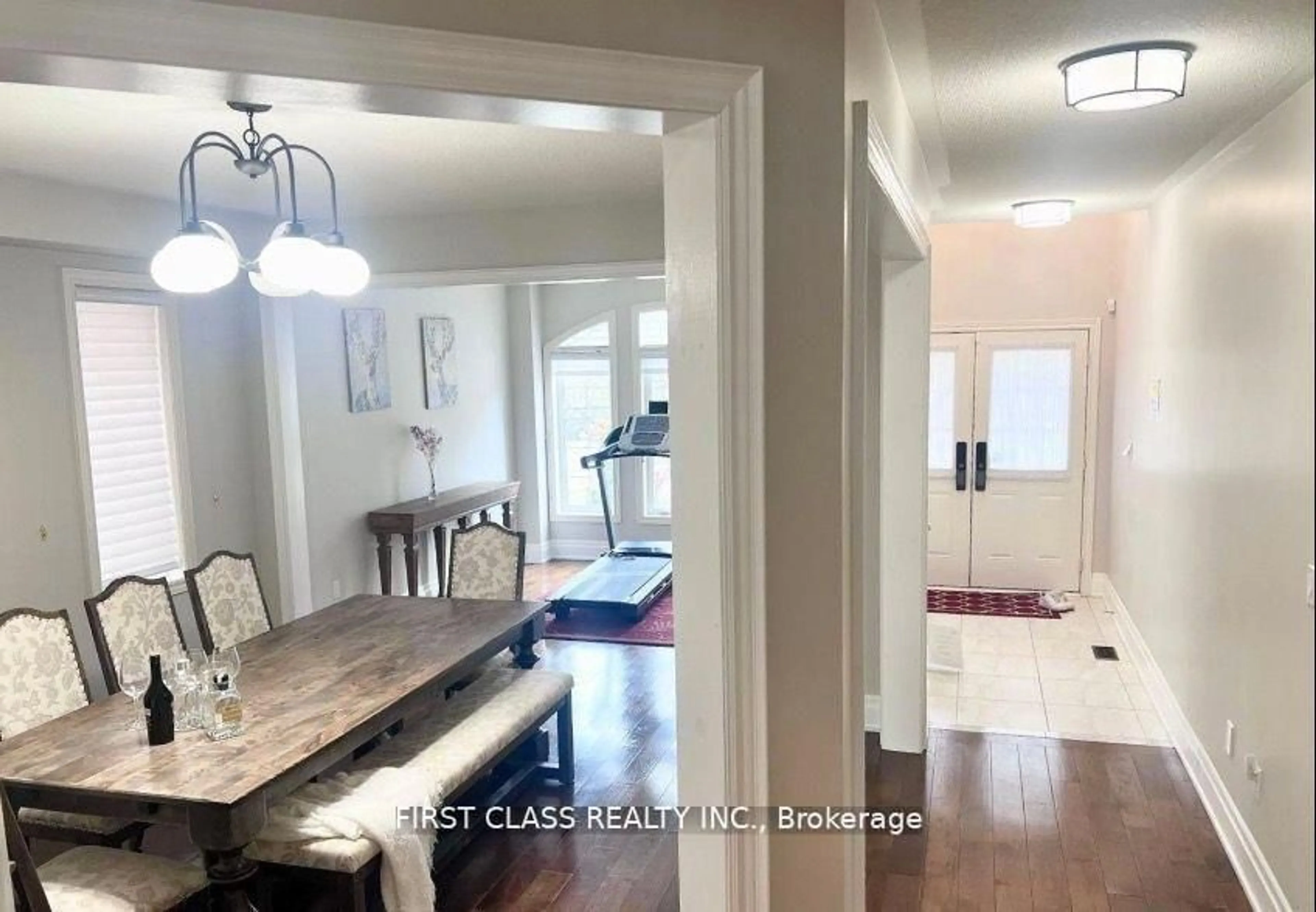 Indoor entryway for 9 Wiley Ave, Richmond Hill Ontario L4S 0C6