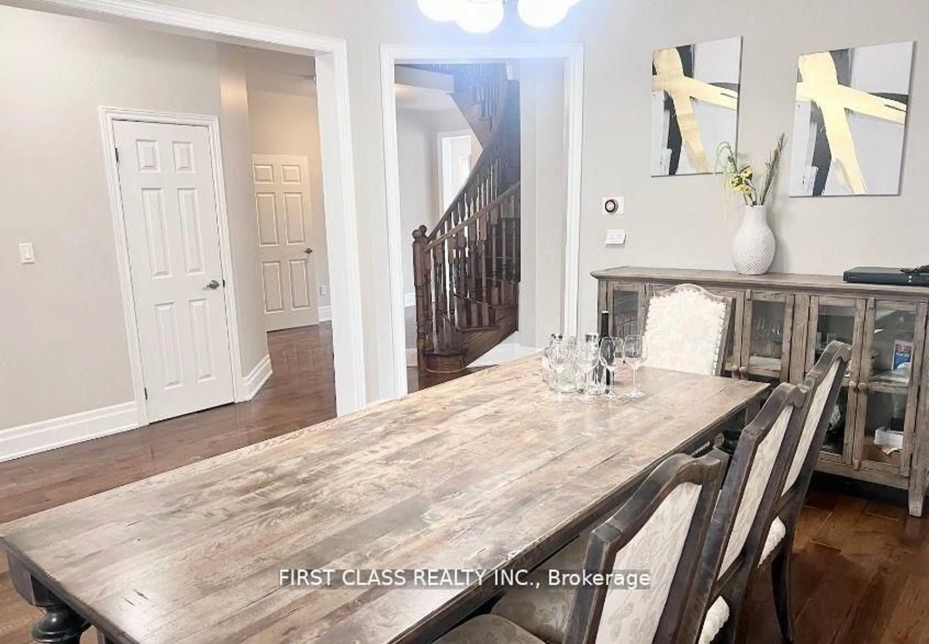 Dining room, wood/laminate floor for 9 Wiley Ave, Richmond Hill Ontario L4S 0C6
