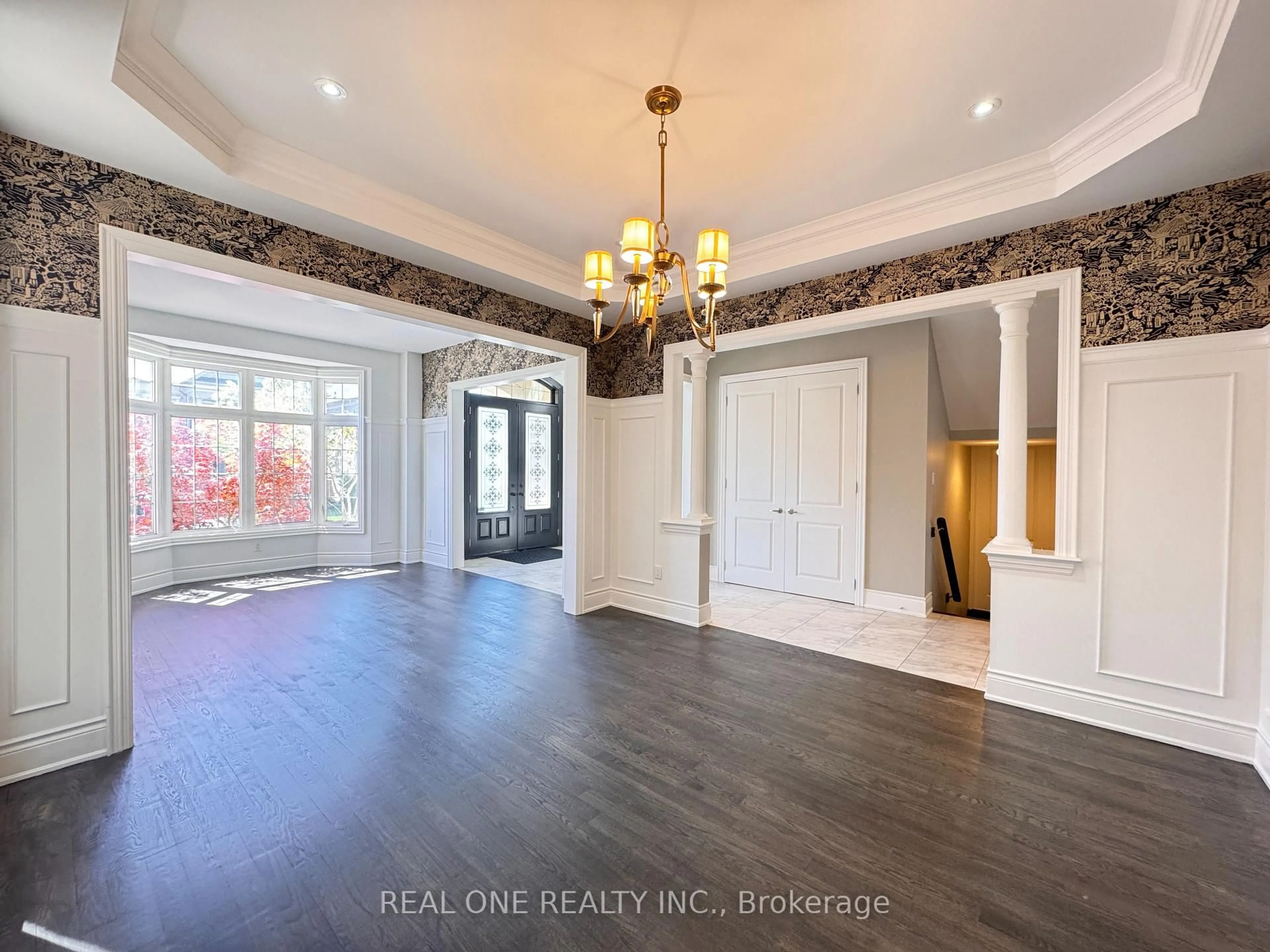 Indoor entryway for 111 Headwind Blvd, Vaughan Ontario L4H 4C7
