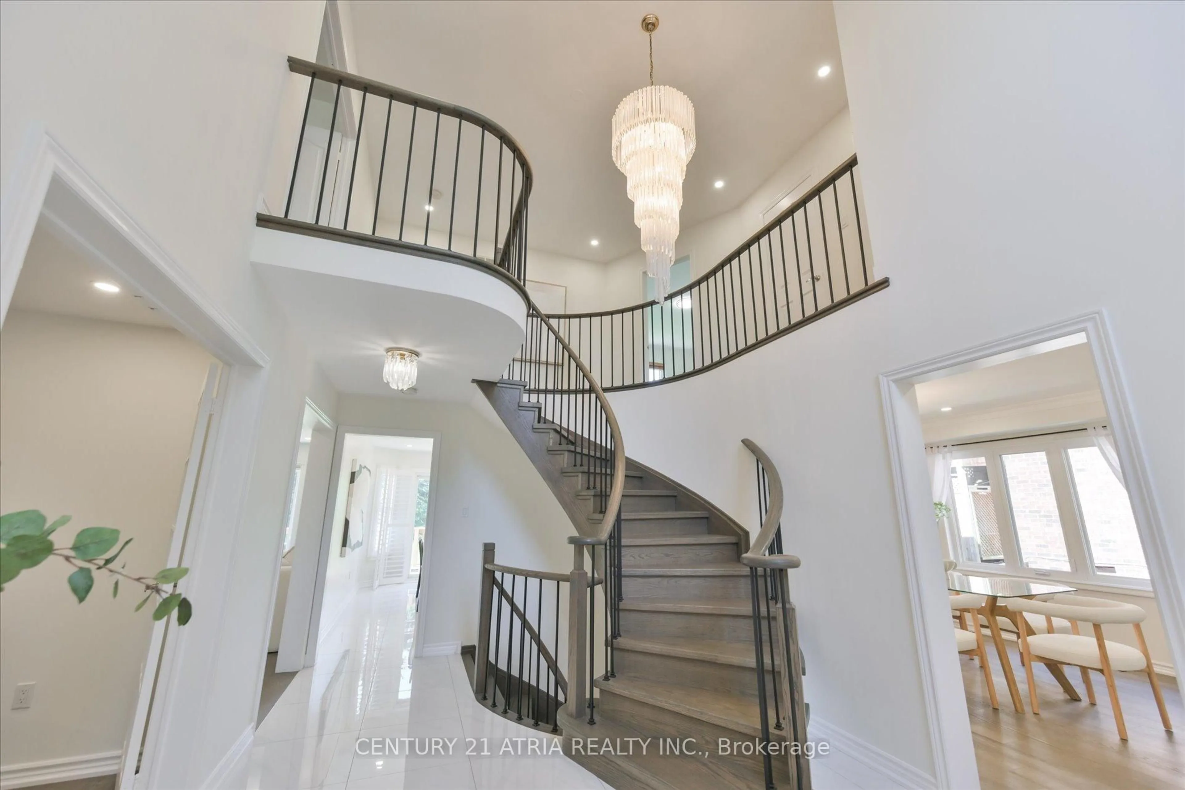 Unknown for 10 Morrison Cres, Markham Ontario L3R 9M3