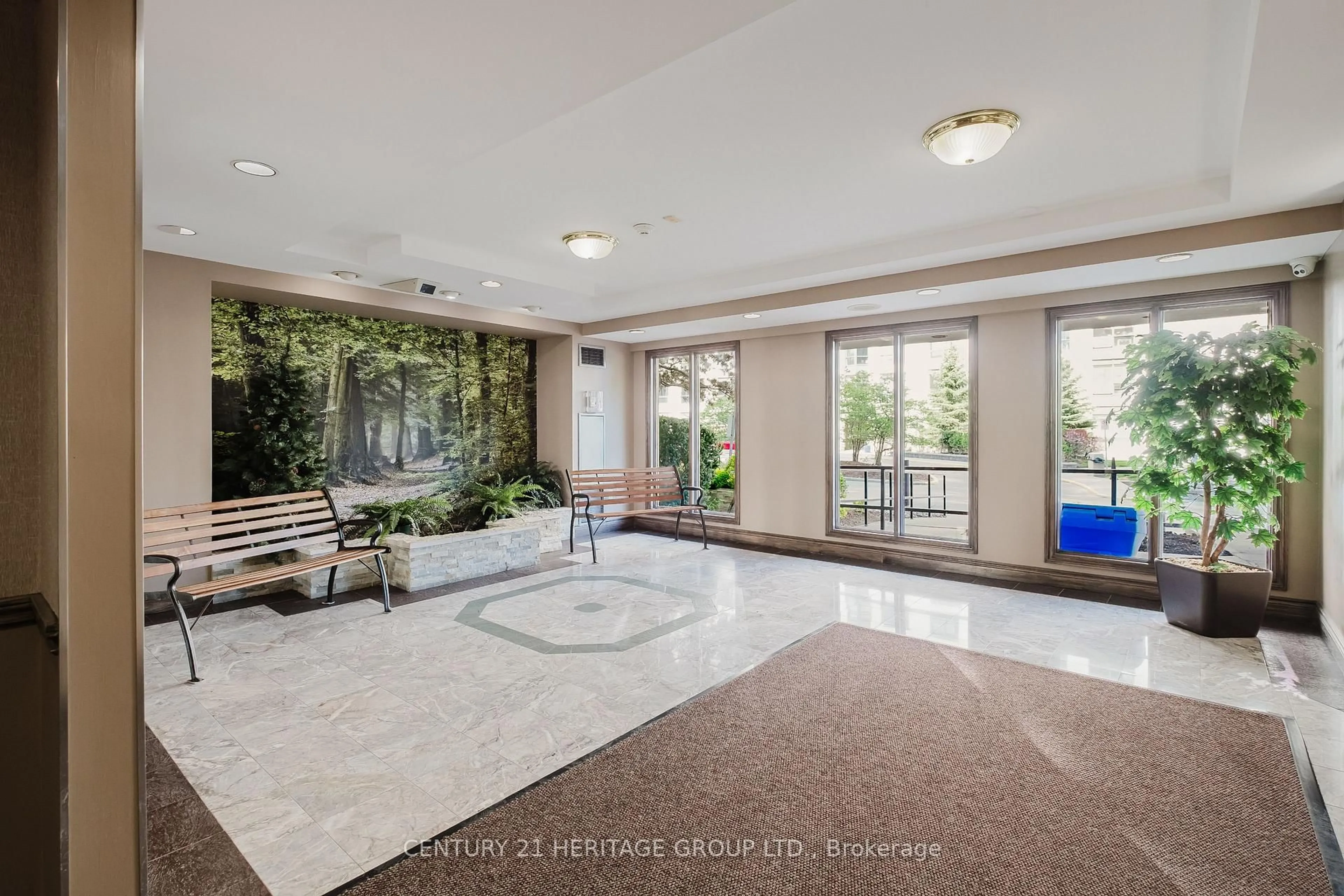 Unknown for 270 Davis Dr #209, Newmarket Ontario L3Y 8K2