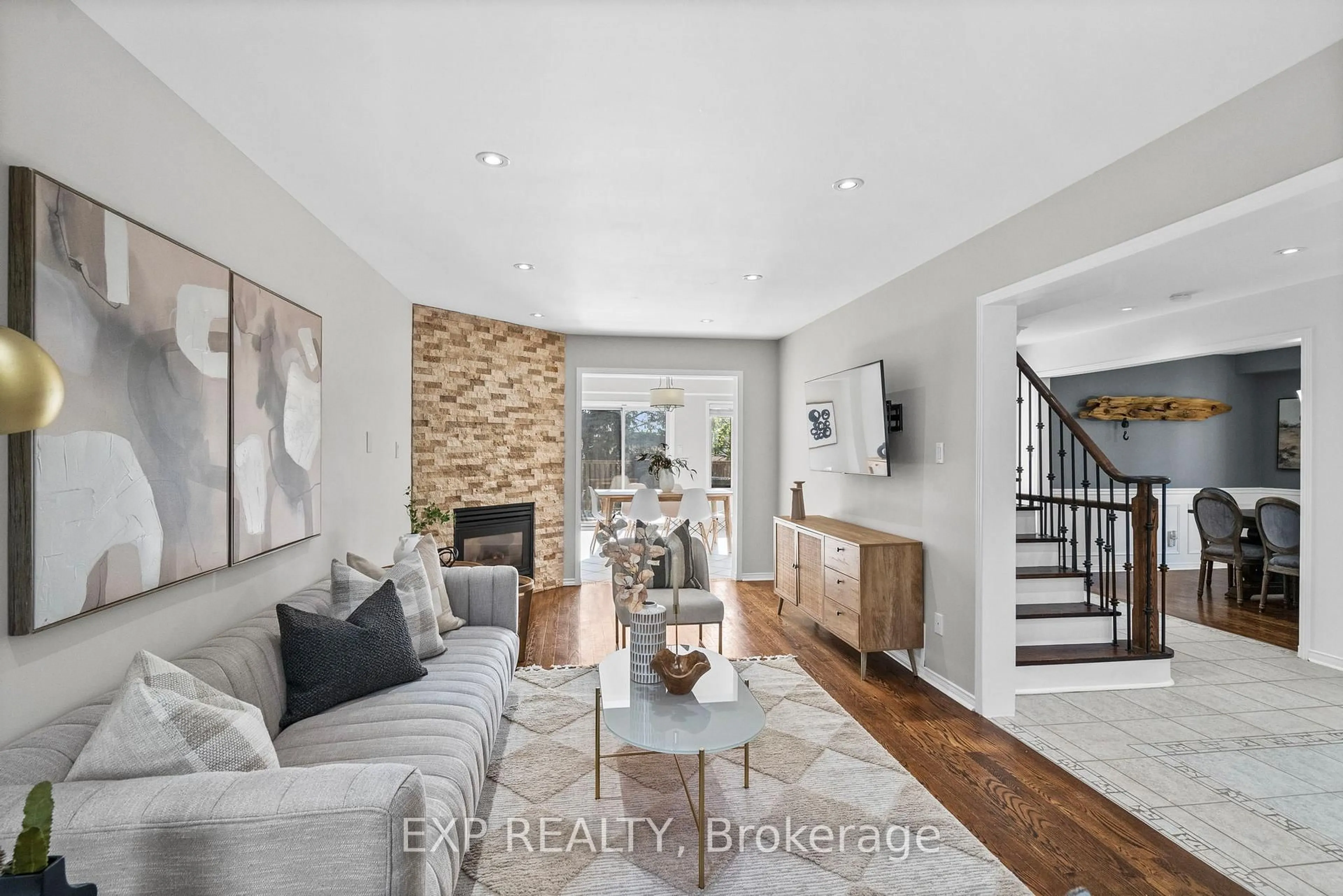 Living room with furniture, unknown for 18 Fox Run Lane, Bradford West Gwillimbury Ontario L3Z 2Z3