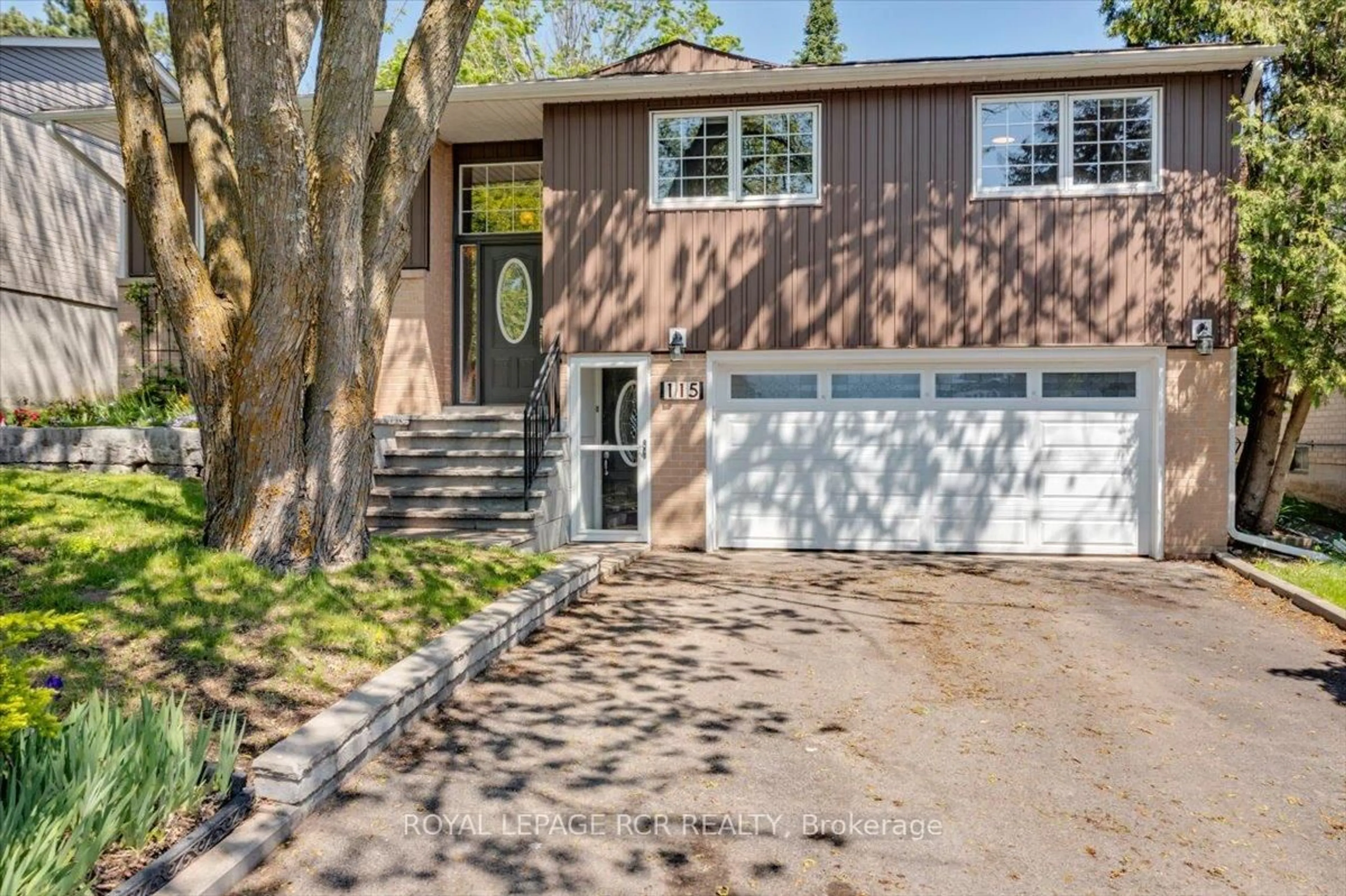 Home with brick exterior material, street for 115 Beswick Dr, Newmarket Ontario L3Y 1E8