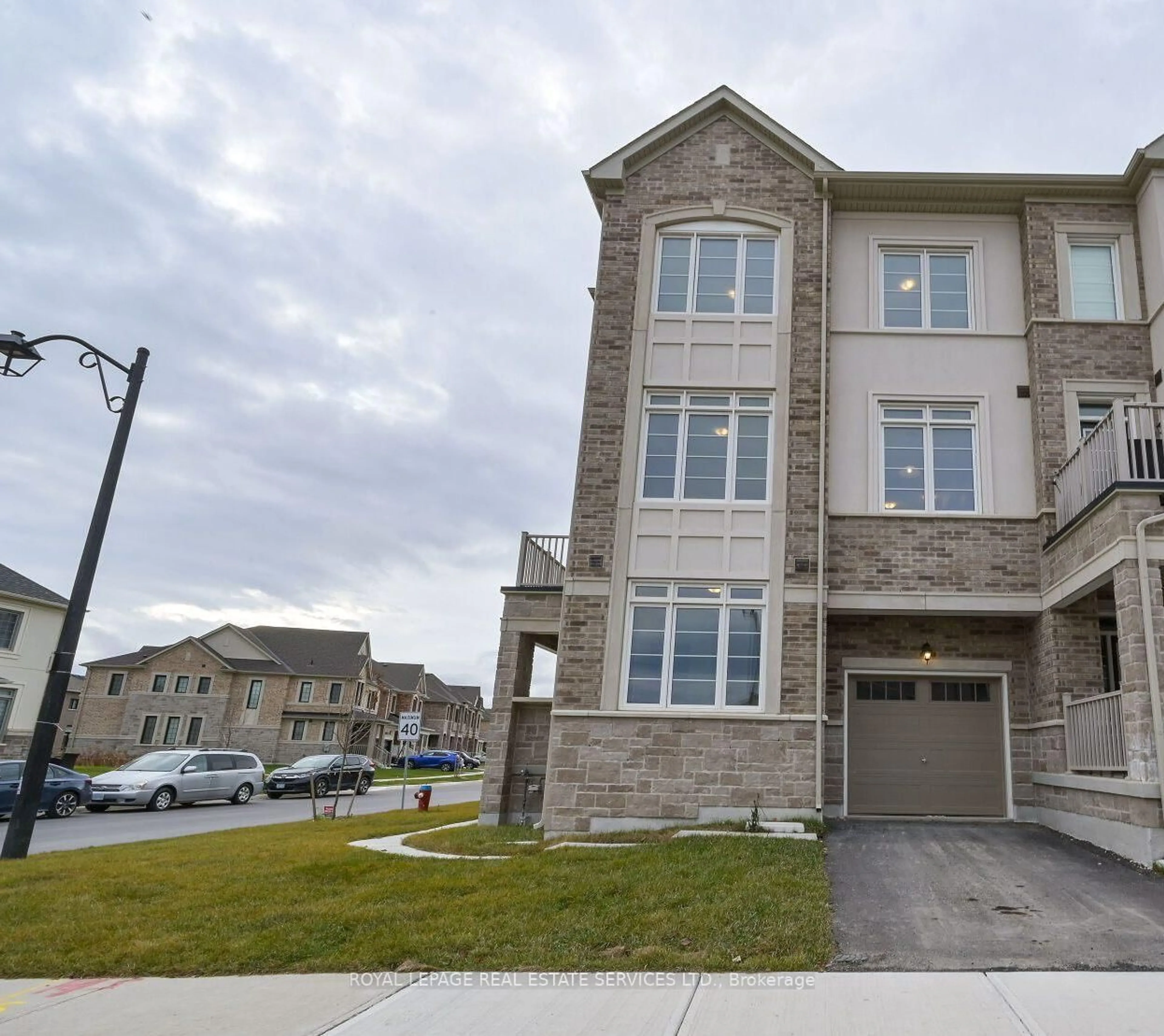 Unknown for 2 Paisley Dr, Bradford West Gwillimbury Ontario L3Z 4P3