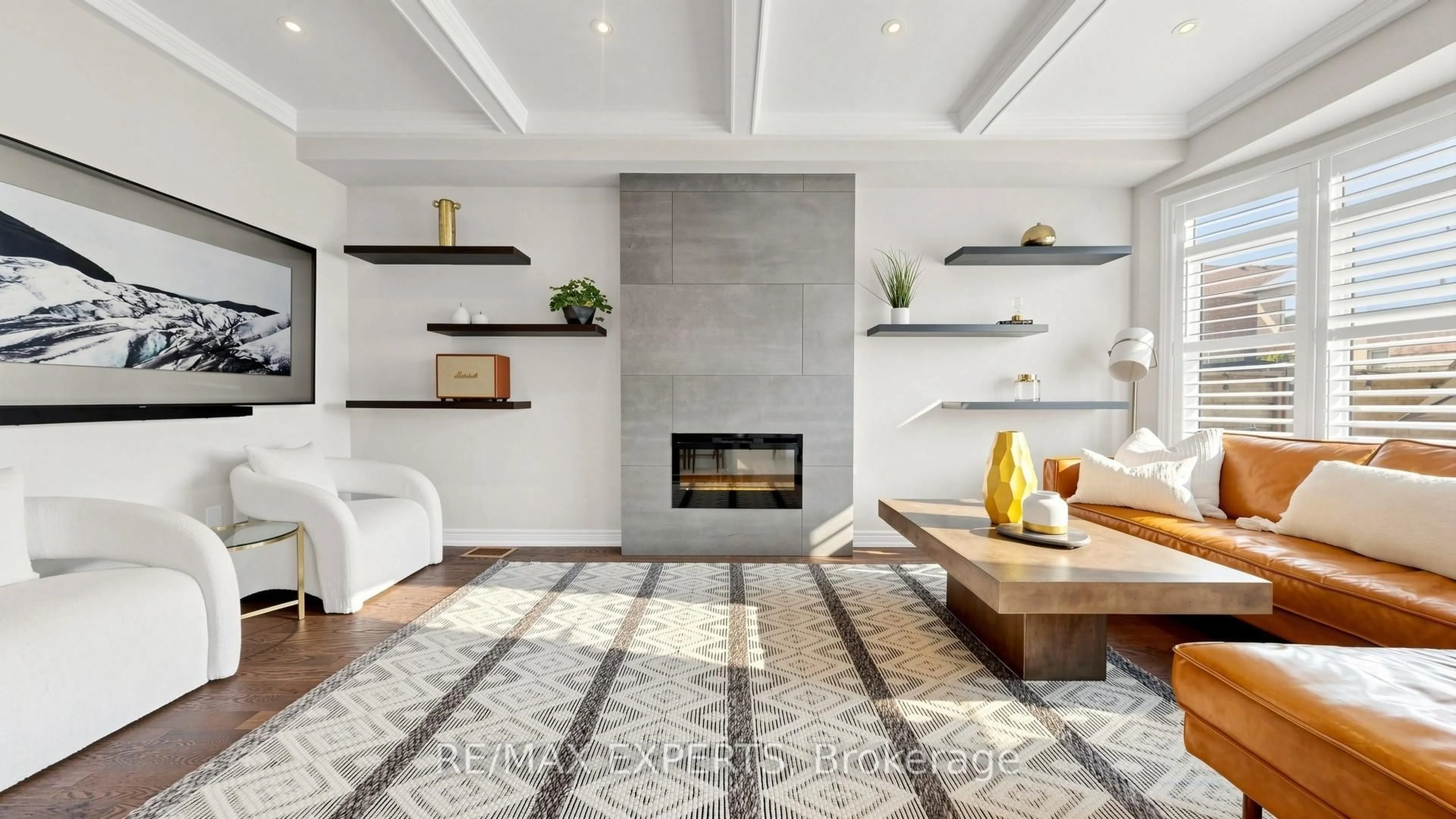 Living room with furniture, ceramic/tile floor for 22 Red Tree Dr, Vaughan Ontario L4H 4H8
