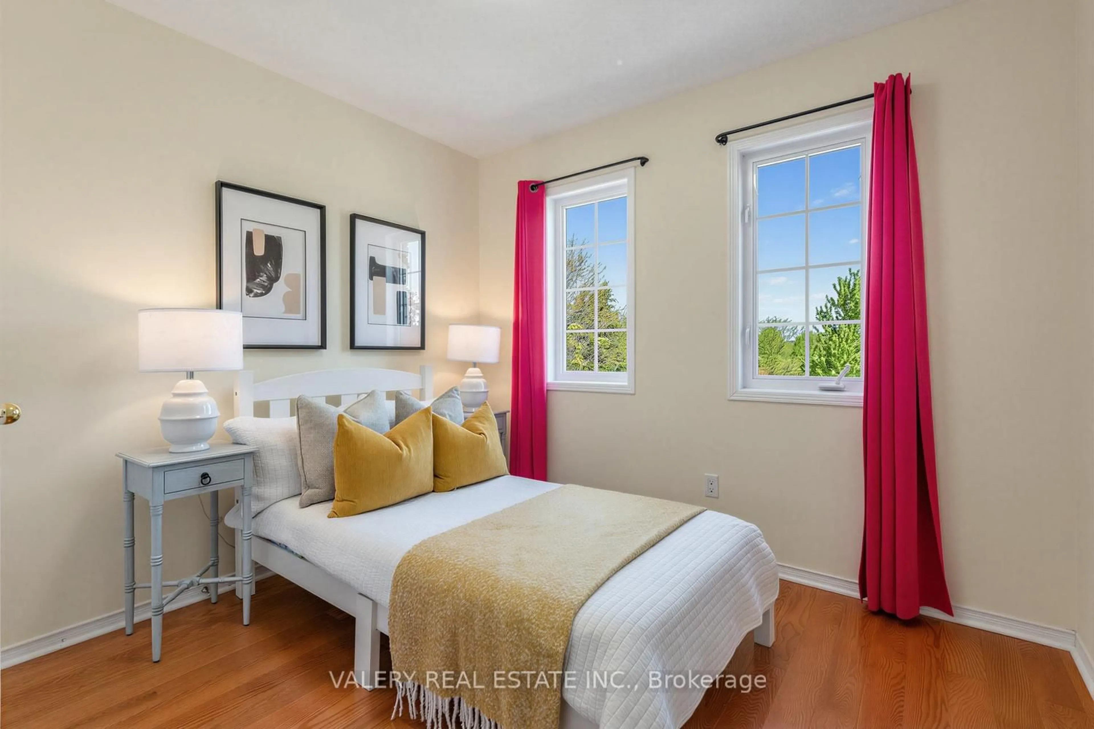 Bedroom with bed, unknown for 511 Caboto Tr, Markham Ontario L3R 5S2