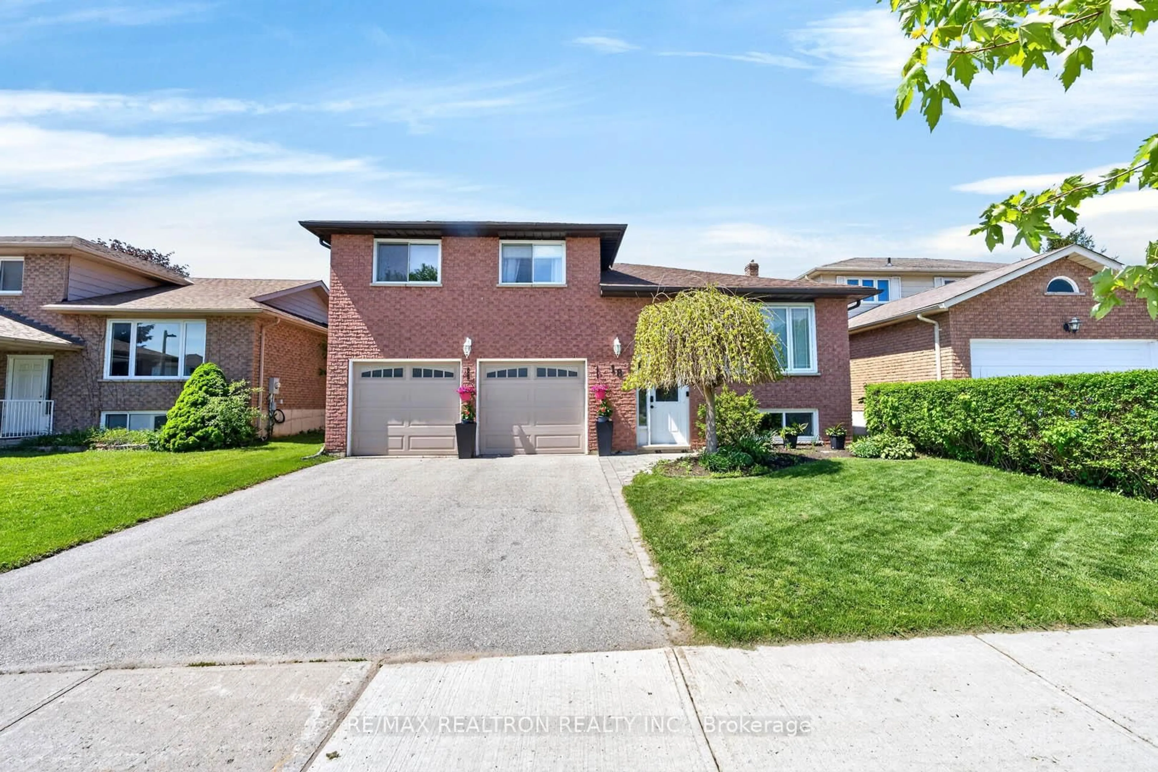 Home with brick exterior material, street for 18 Castille Cres, Georgina Ontario L4P 3L4