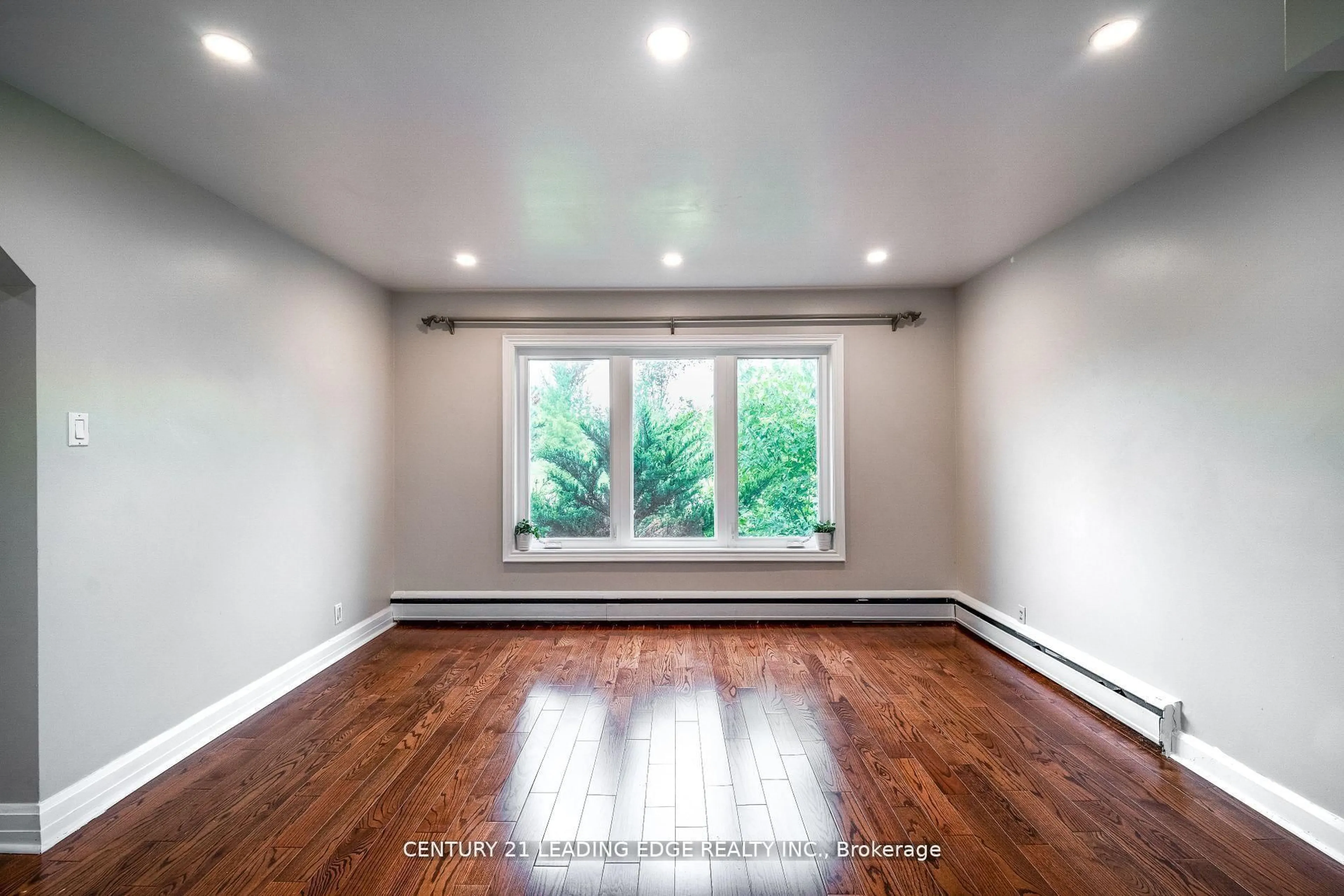 A pic of a room for 393 CANAL Rd, Bradford West Gwillimbury Ontario L3Z 2A6
