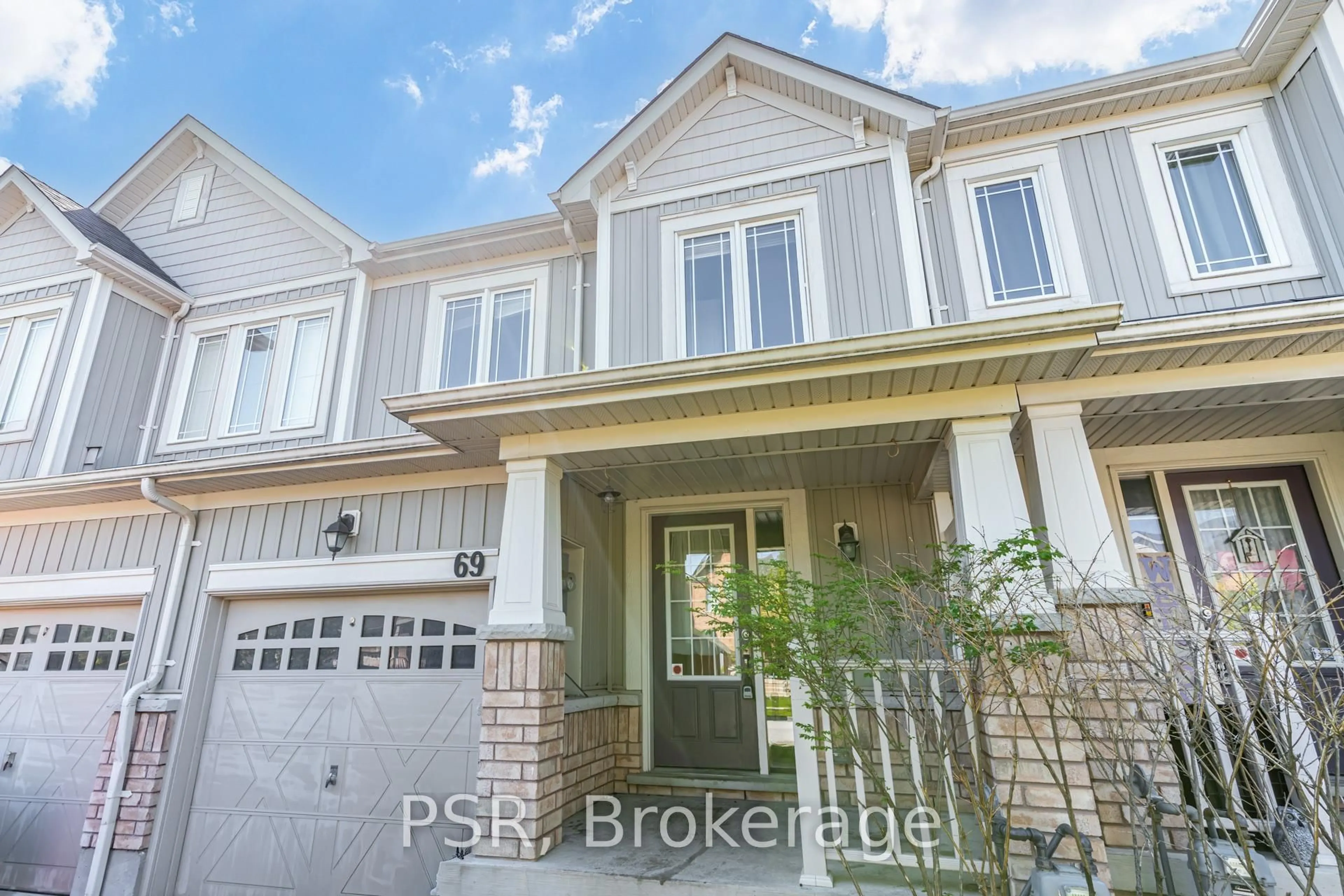 Home with brick exterior material, street for 69 Orr Dr, Bradford West Gwillimbury Ontario L3Z 0B9