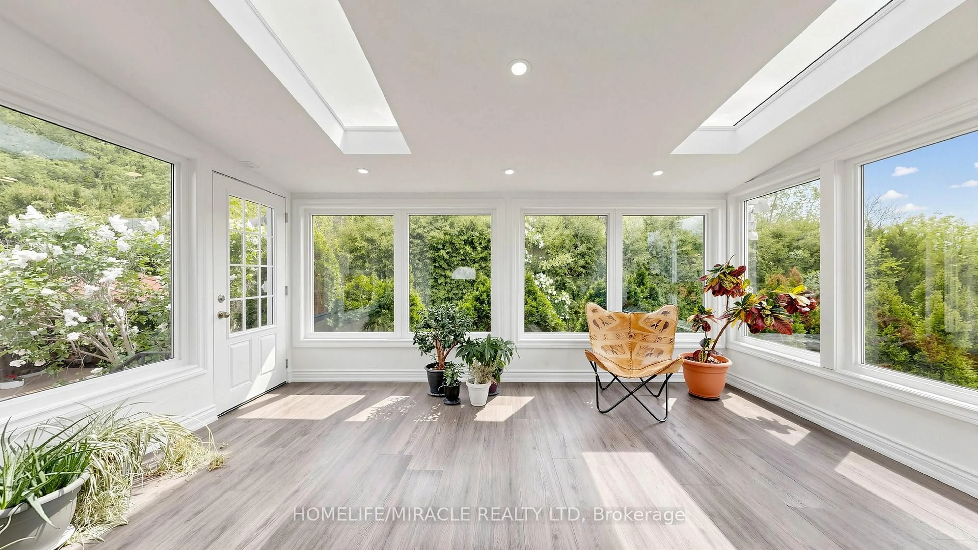 Unknown for 35 Pioneer Lane, Vaughan Ontario L4L 2J2