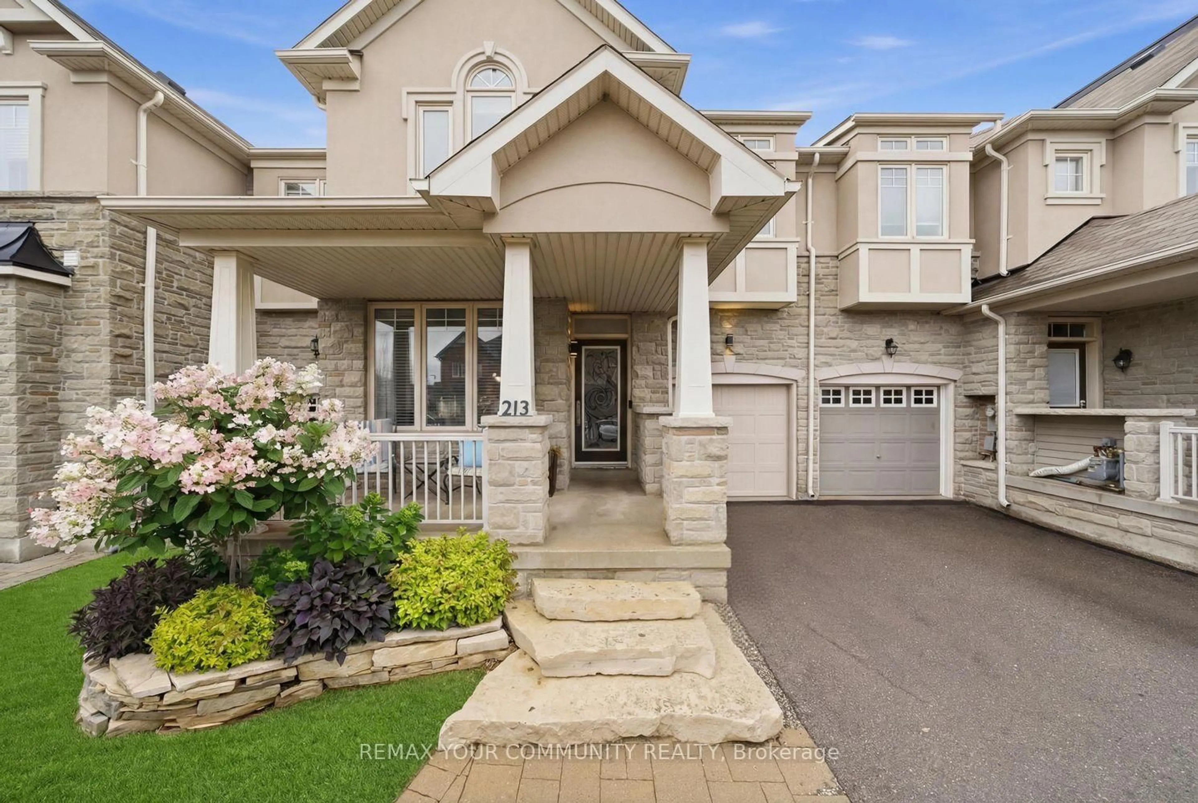 Unknown for 213 Shirrick Dr, Richmond Hill Ontario L4E 4Y4