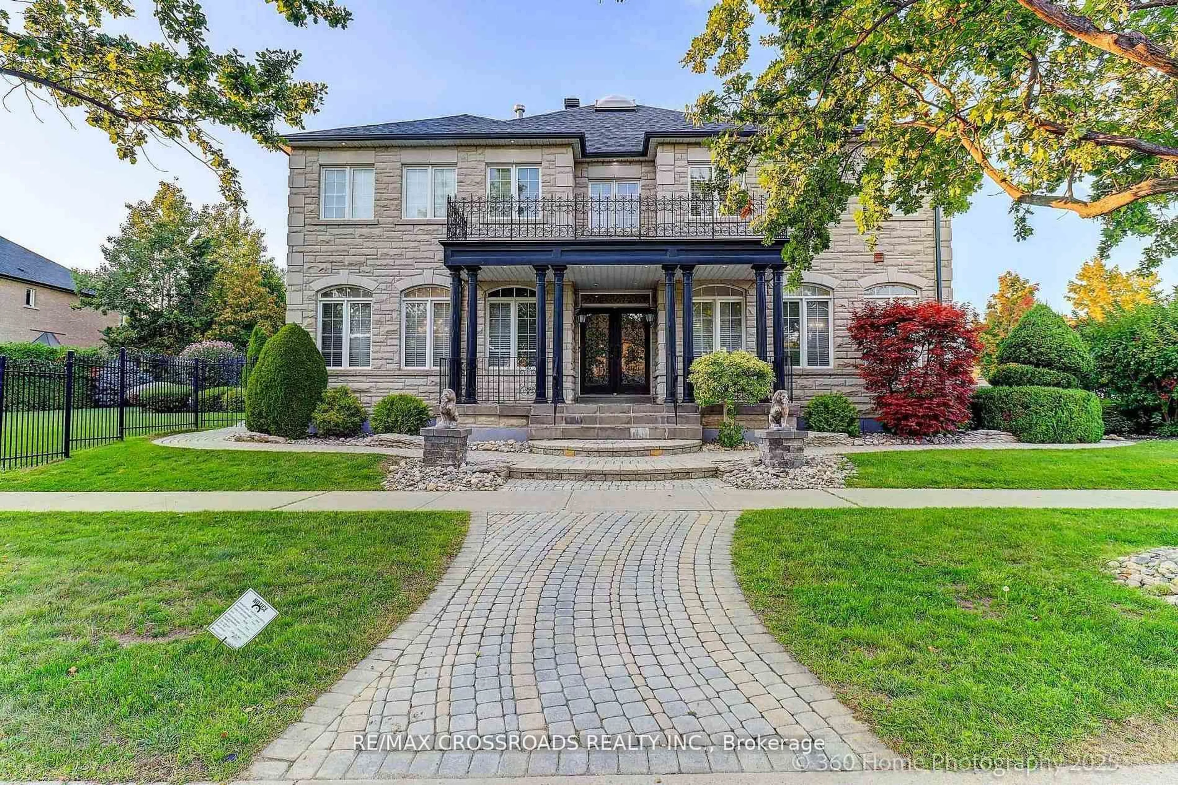 Home with brick exterior material, street for 2 Mumberson Crt, Markham Ontario L6C 1Y4