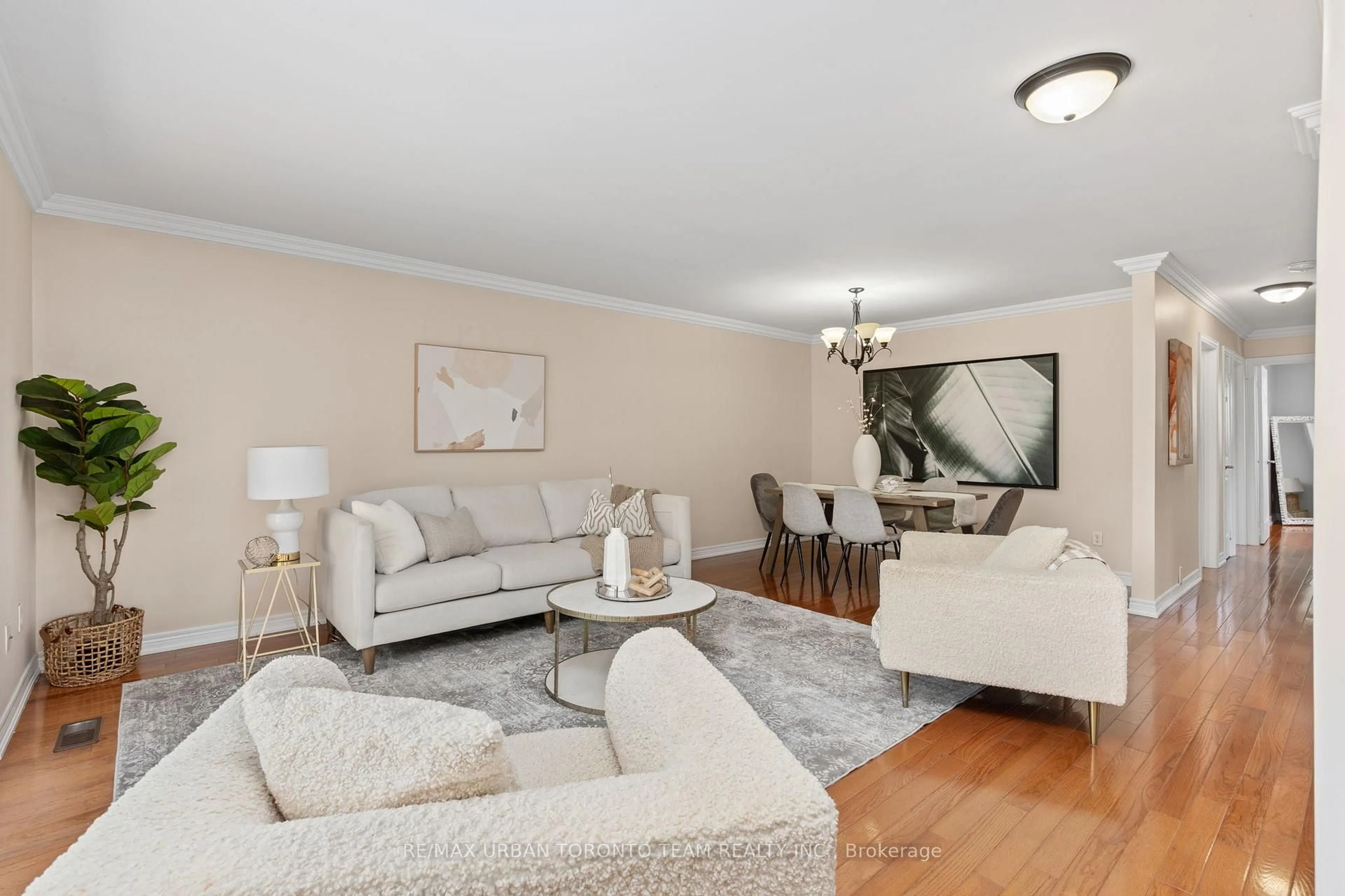 Living room with furniture, unknown for 82 Button Rd, Vaughan Ontario L4L 1J8