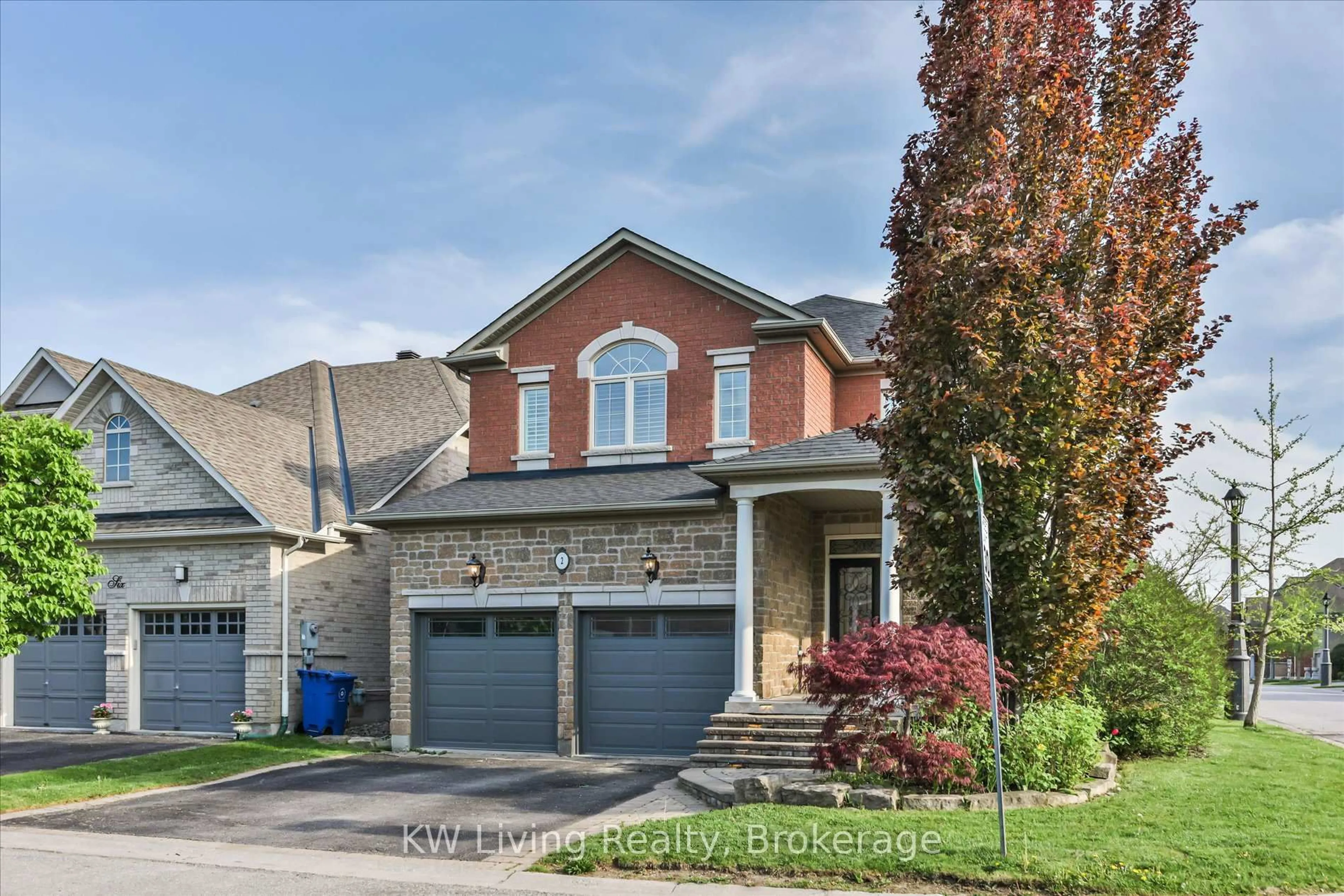 Home with brick exterior material, street for 2 Sunrise Ridge Tr, Whitchurch-Stouffville Ontario L4A 0C9