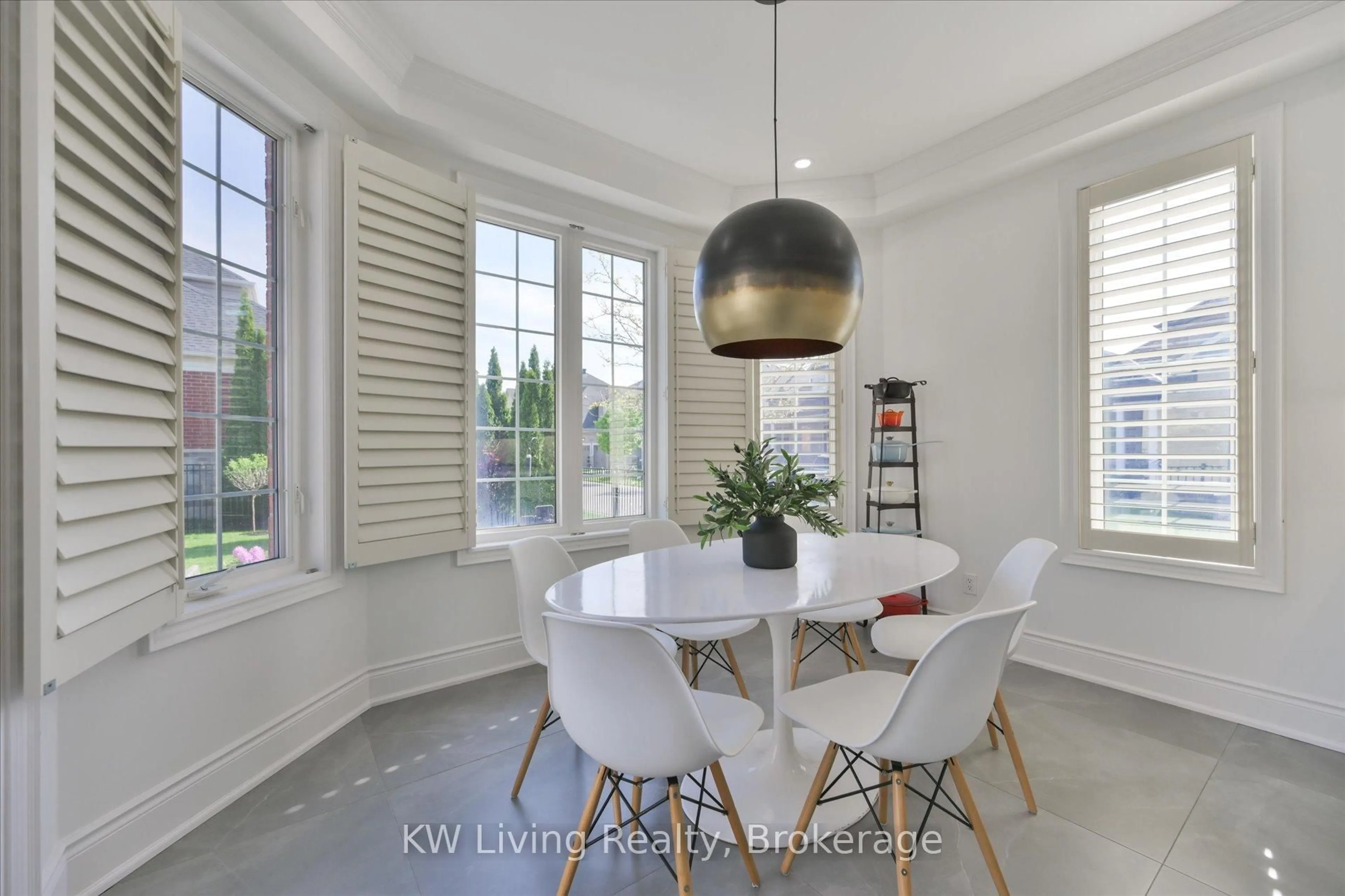 Dining room, unknown for 2 Sunrise Ridge Tr, Whitchurch-Stouffville Ontario L4A 0C9