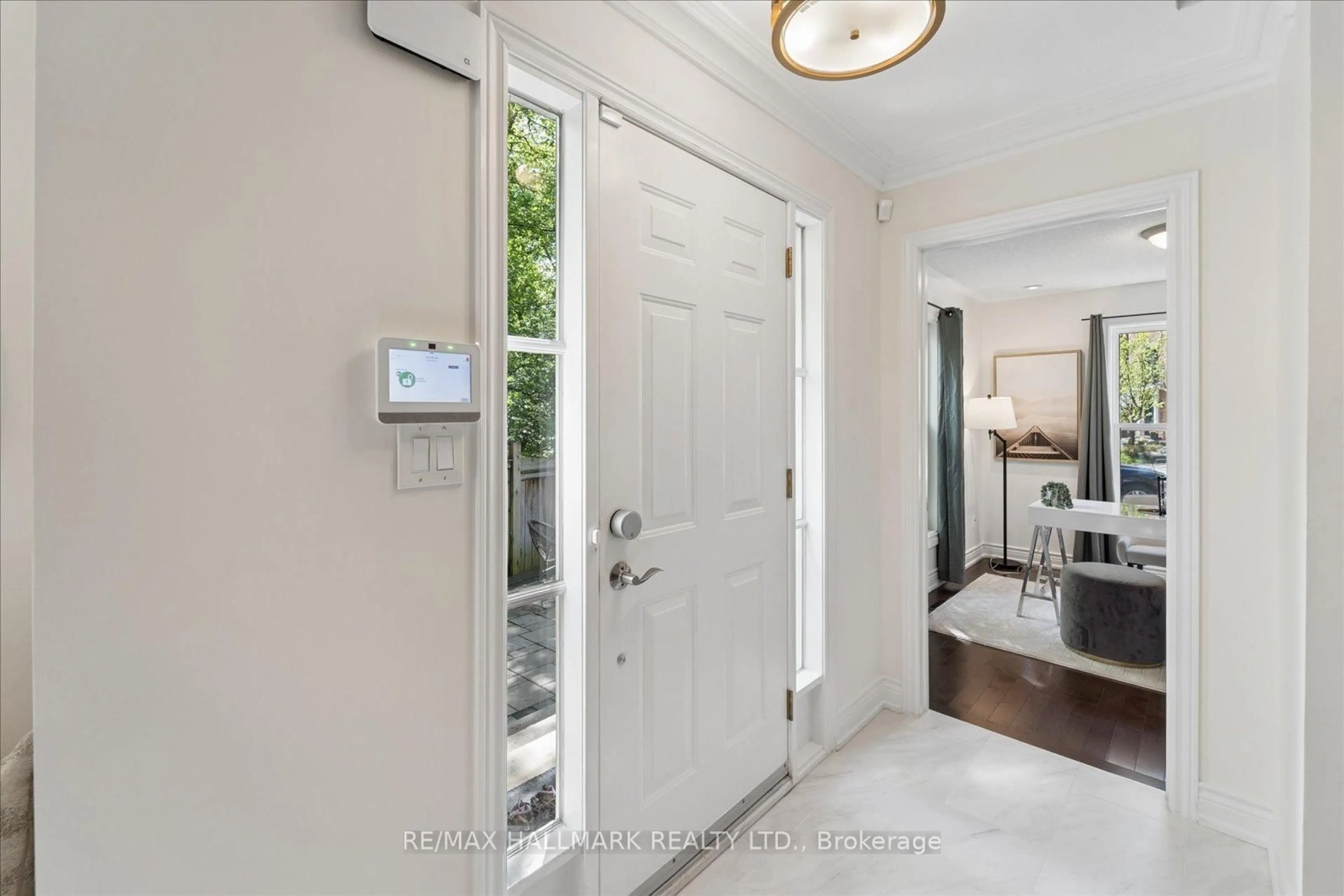 Indoor entryway for 13 E J Lennox Way, Markham Ontario L3R 5K7