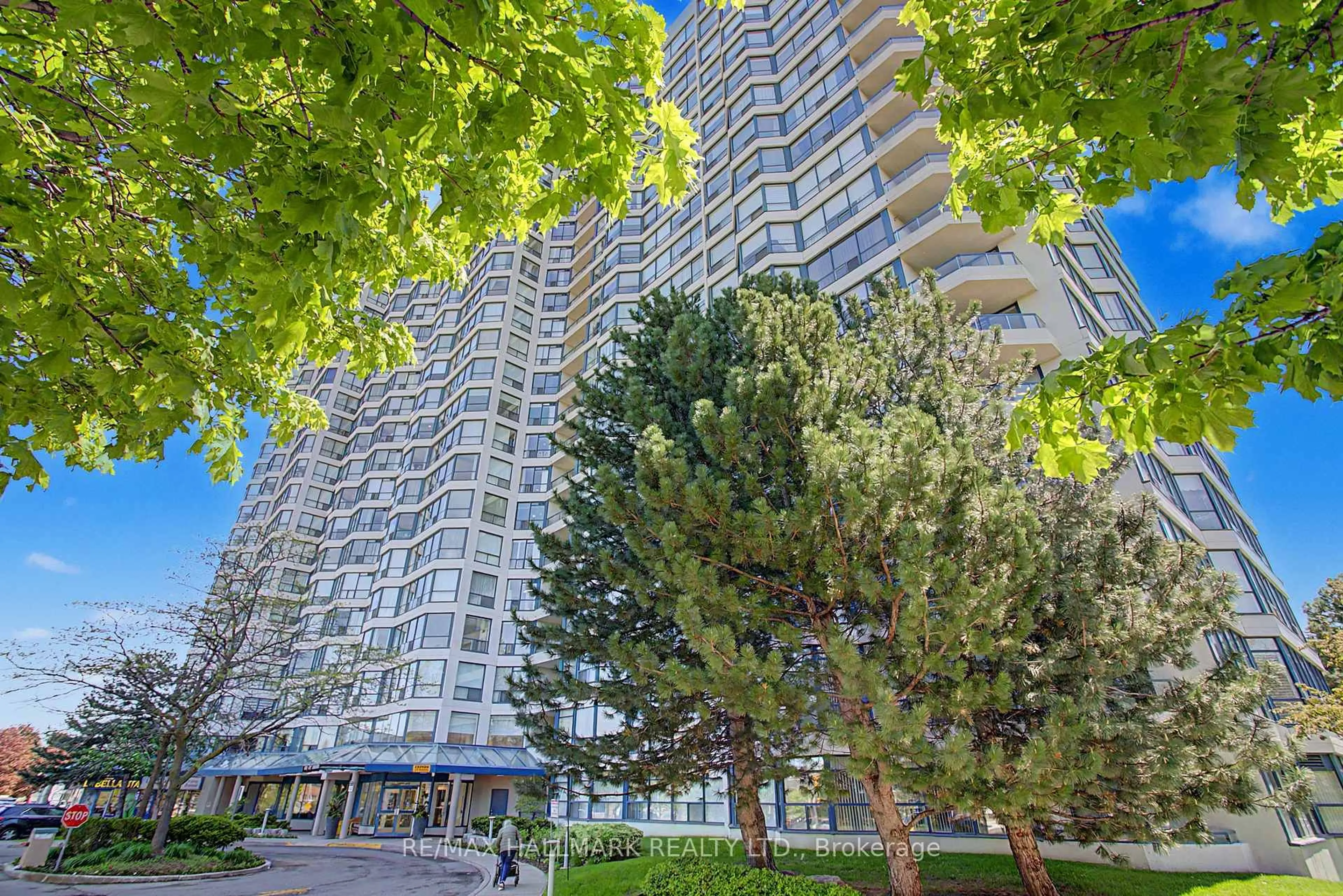 Patio, city buildings view from balcony for 1 Clark Ave #1007, Vaughan Ontario L4J 7Y6