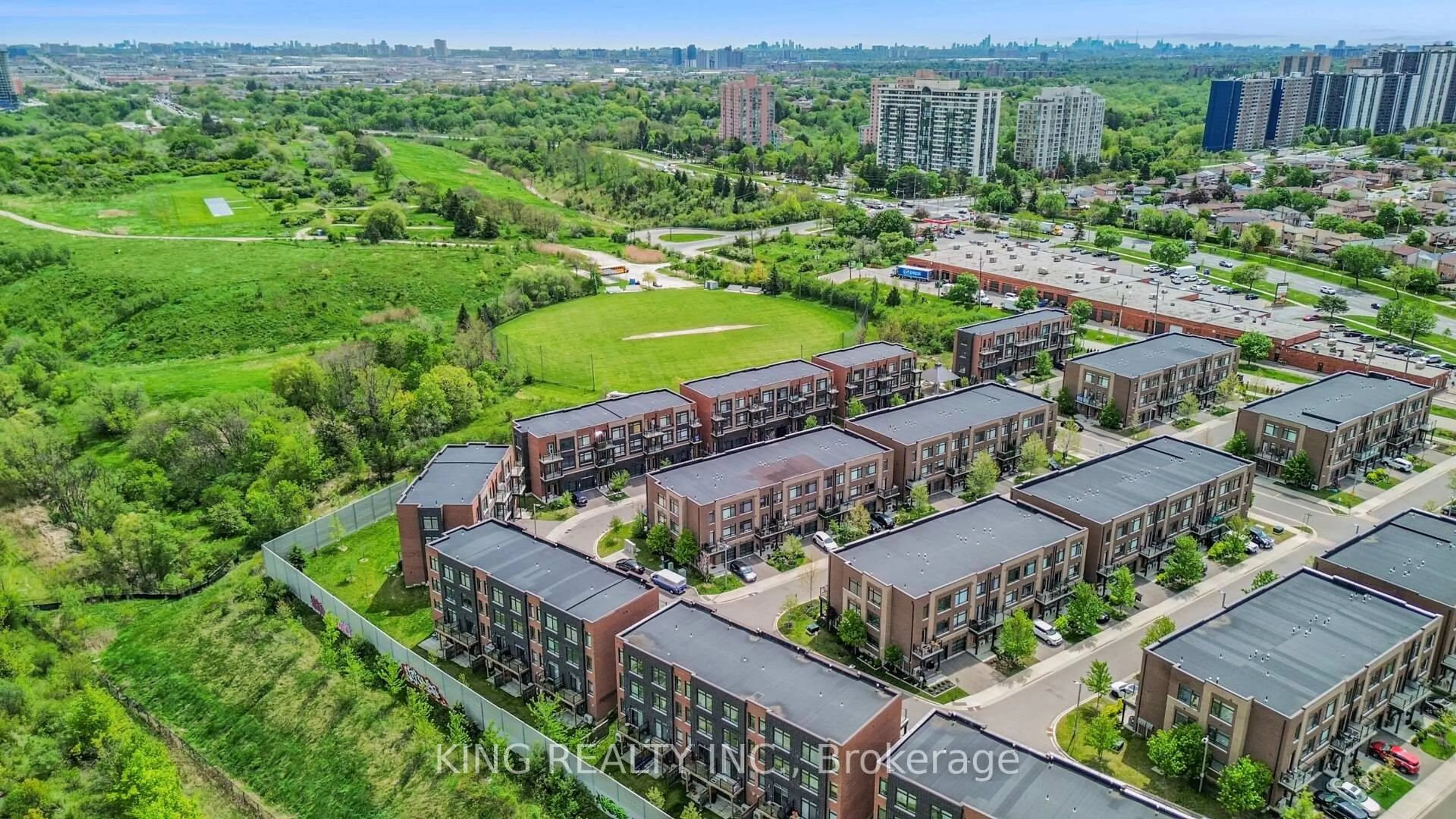 A pic from outside/outdoor area/front of a property/back of a property/a pic from drone, city buildings view from balcony for 49 ENGEL St, Vaughan Ontario L4L 0L8