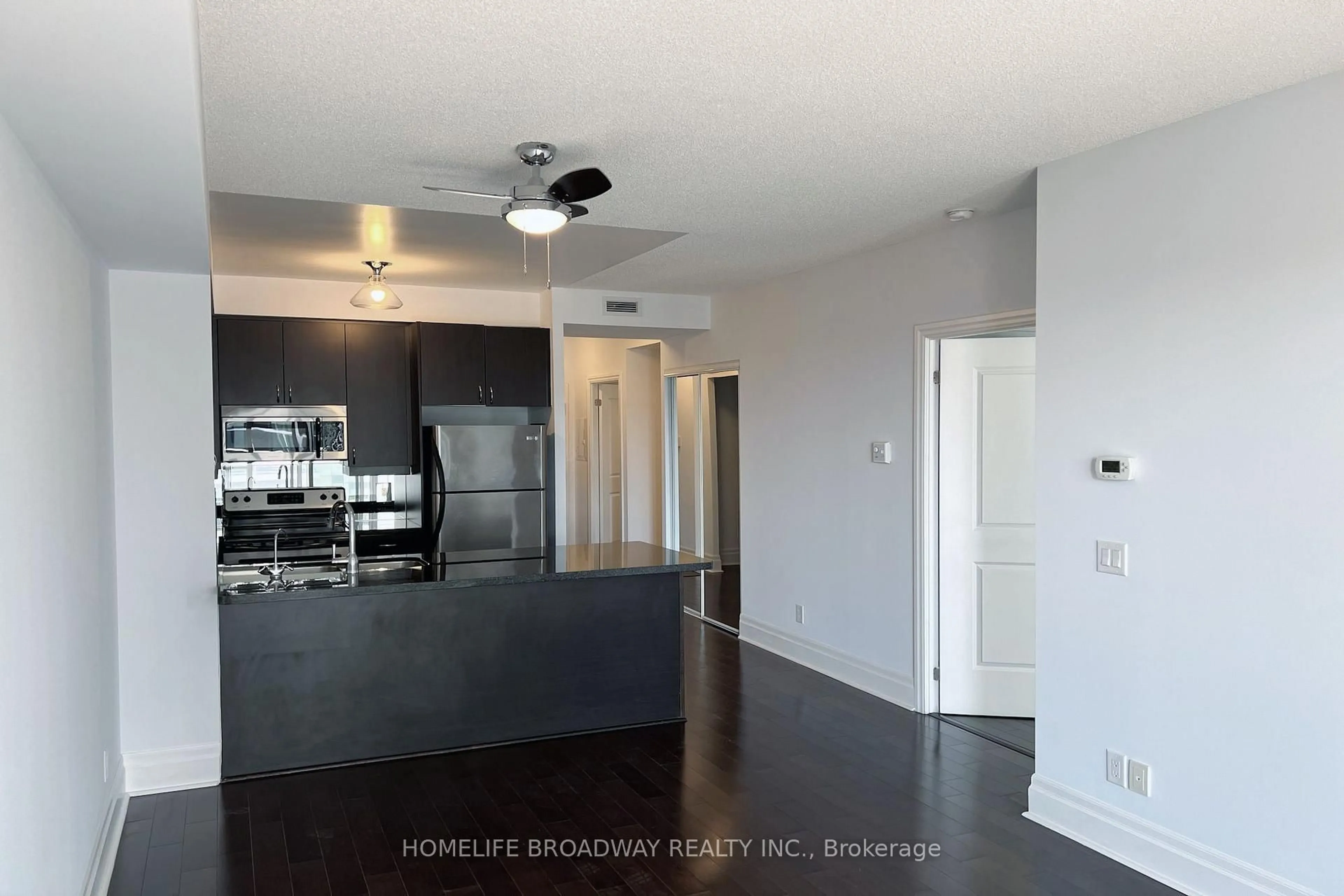 Unknown for 1 Upper Duke Cres #806, Markham Ontario L6G 0B6