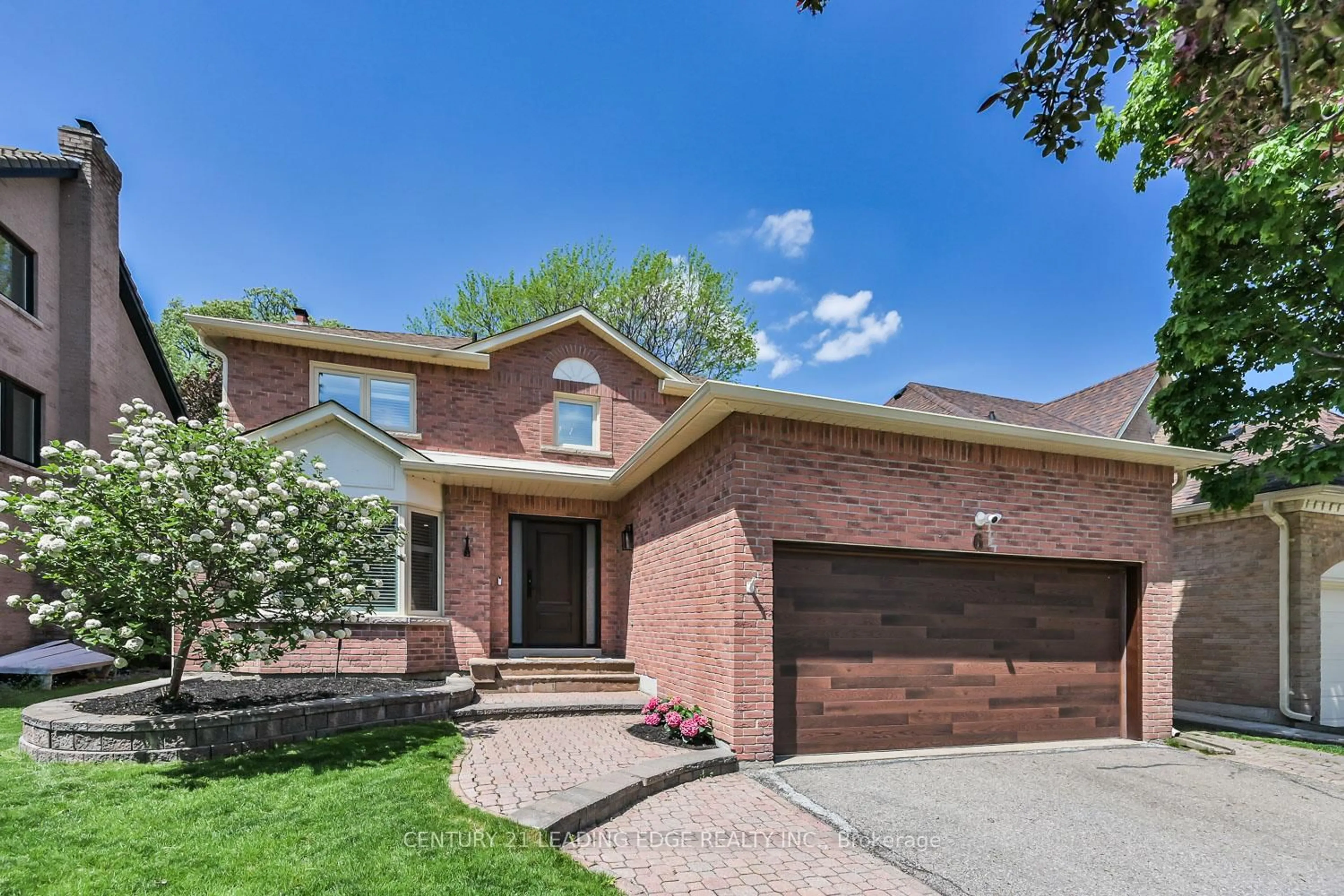Home with brick exterior material, street for 6 Dalecroft Circ, Markham Ontario L3R 6J6