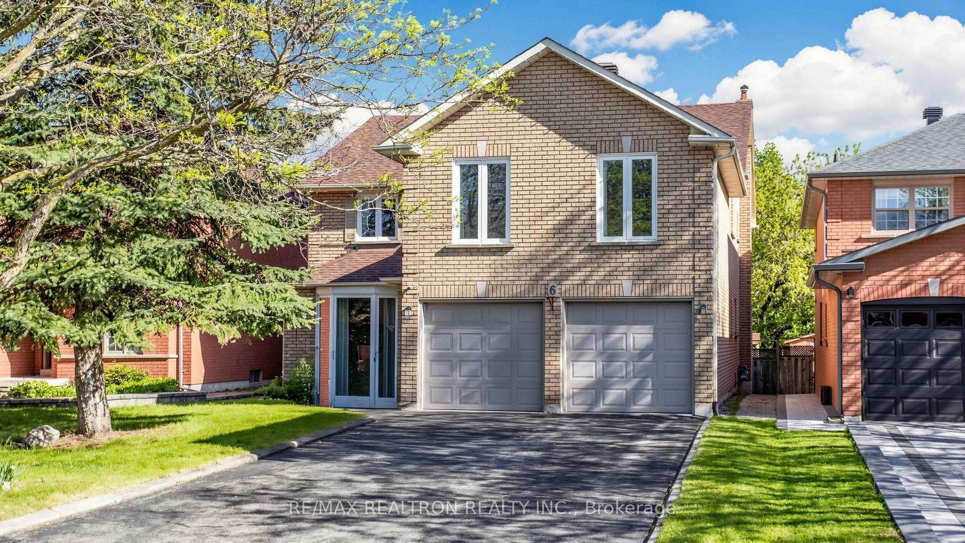 Home with brick exterior material, street for 6 Loyal Blue Cres, Richmond Hill Ontario L4S 1A2