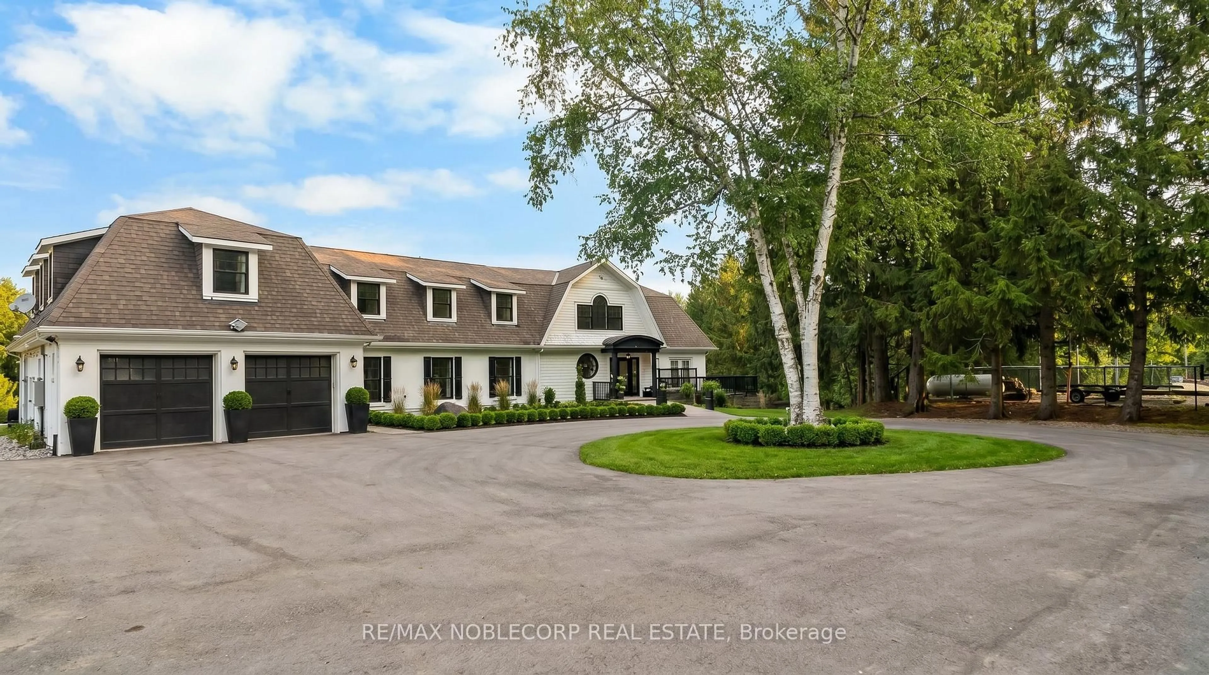 Unknown for 14955 Jane St, King Ontario L7B 1A3