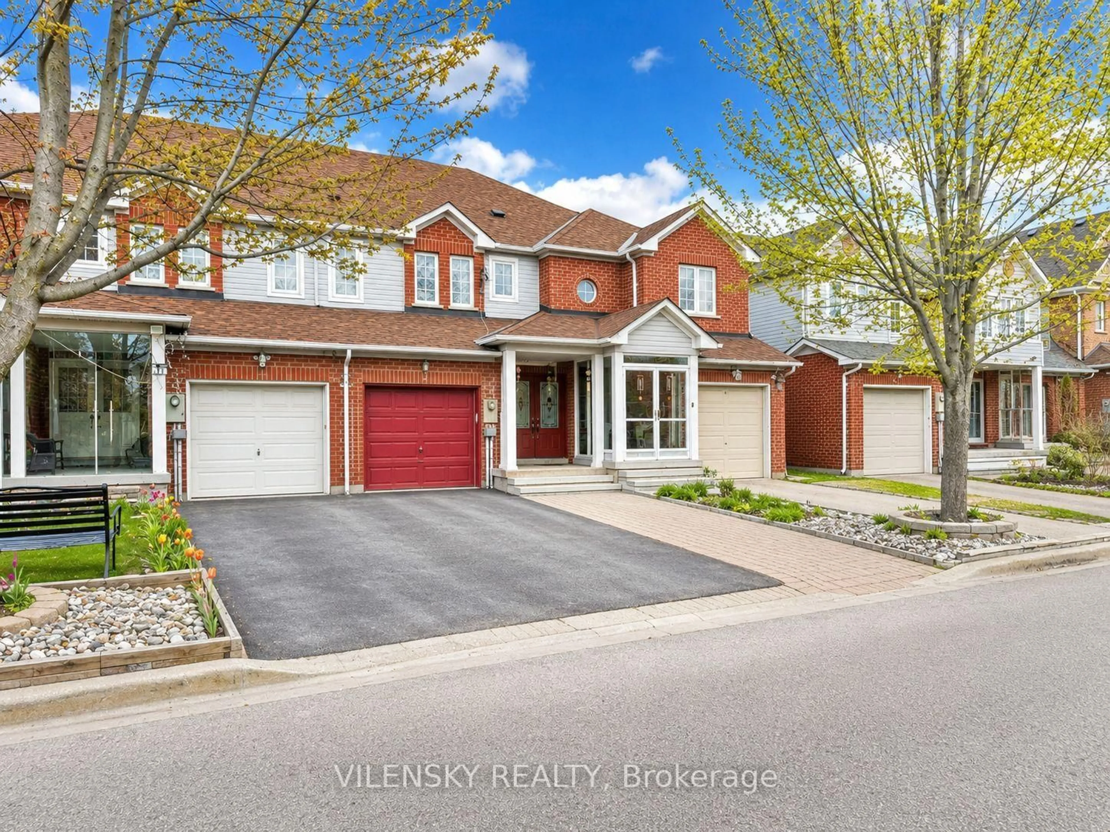 Home with brick exterior material, street for 77 Billingsley Cres, Markham Ontario L3S 4P2