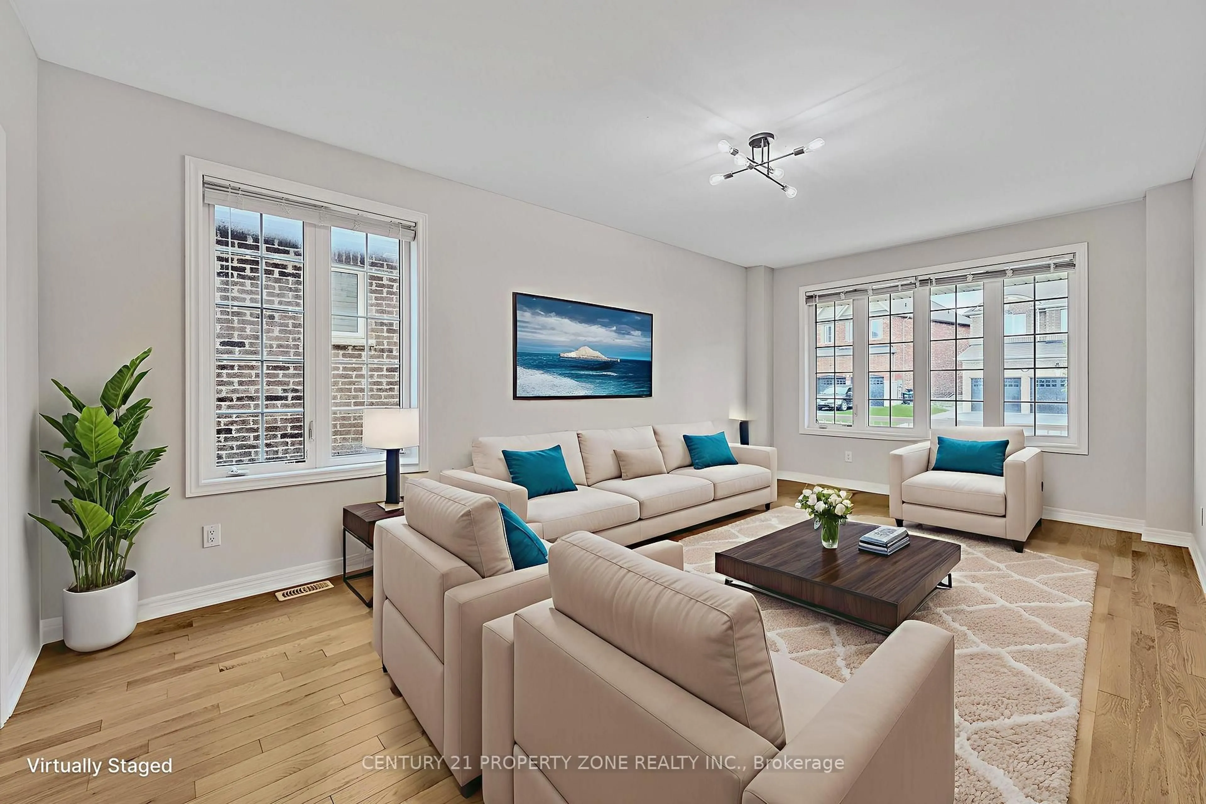 Living room with furniture, unknown for 919 Green St, Innisfil Ontario L0L 1W0