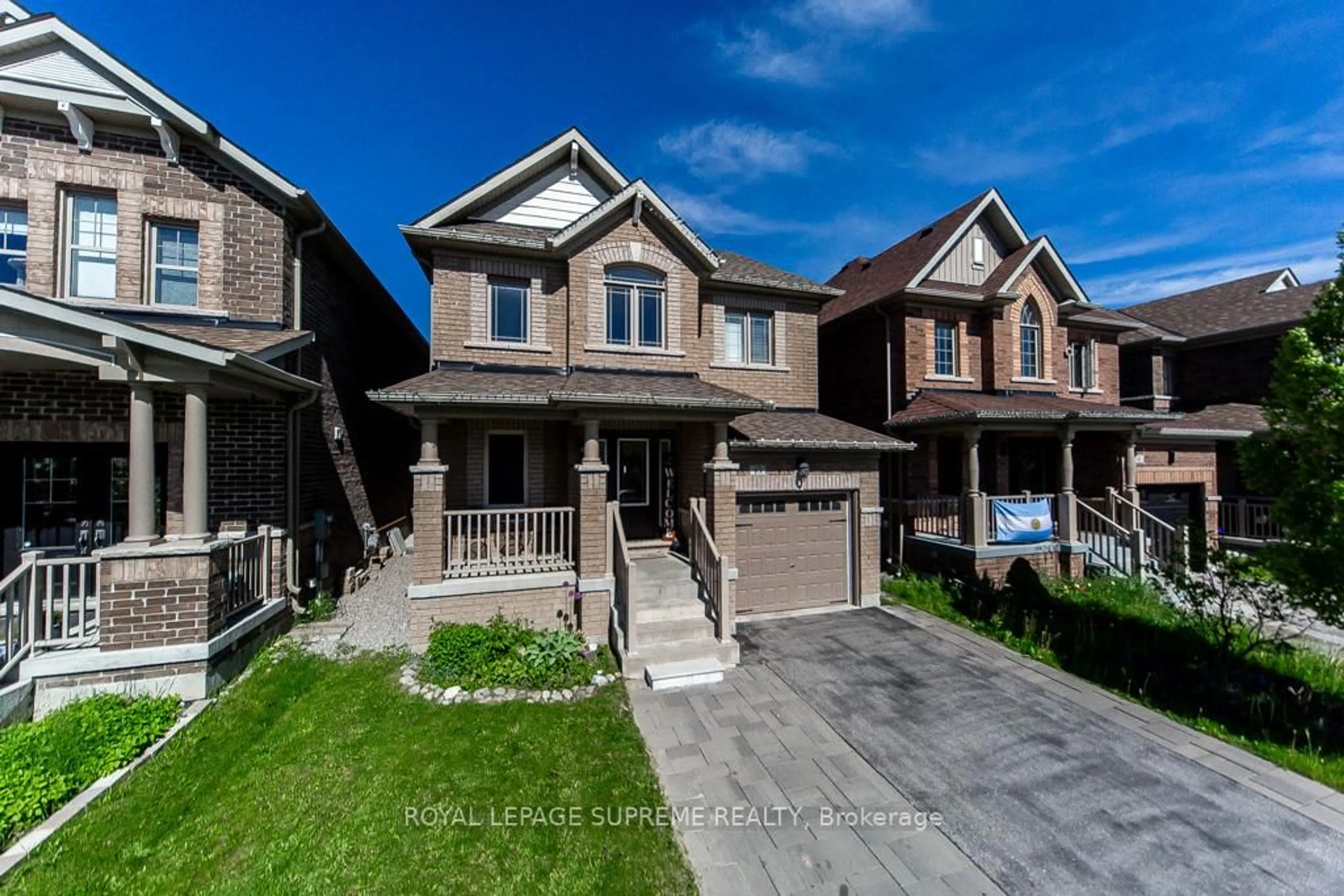 Home with brick exterior material, street for 43 Hoard Ave, New Tecumseth Ontario L9R 0M7
