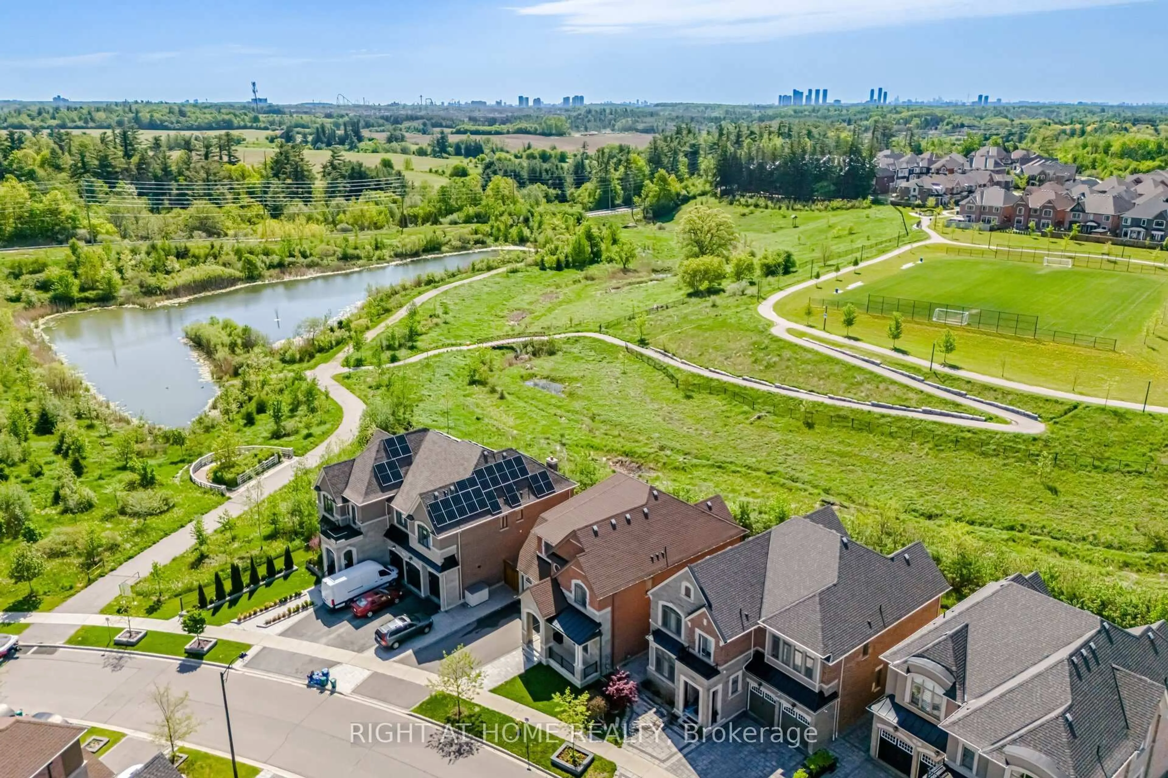 A pic from outside/outdoor area/front of a property/back of a property/a pic from drone, water/lake/river/ocean view for 17 Lacrosse Tr, Vaughan Ontario L4H 4S7