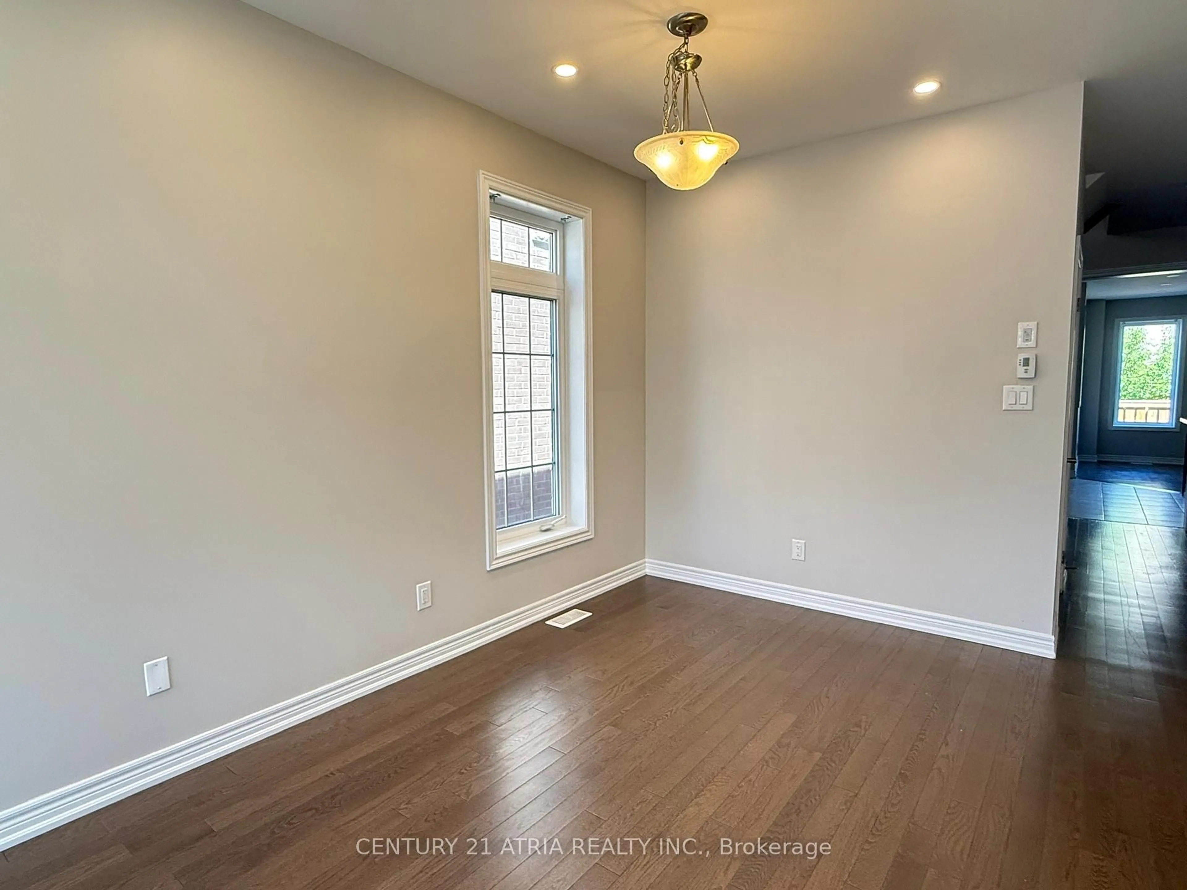 A pic of a room for 52 Luzon Ave, Markham Ontario L6B 1N6