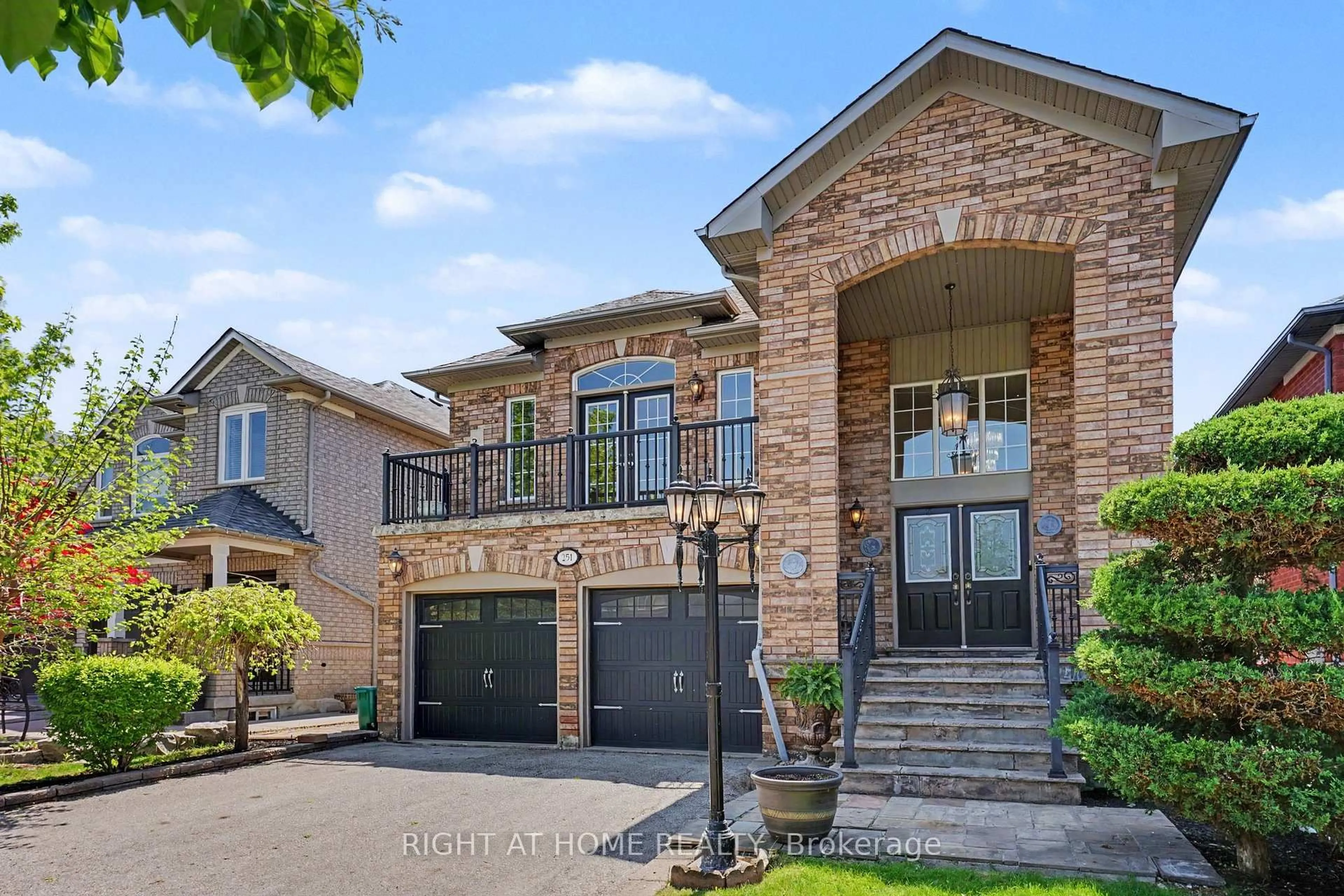 Home with brick exterior material, street for 251 Sonoma Blvd, Vaughan Ontario L4H 1R5