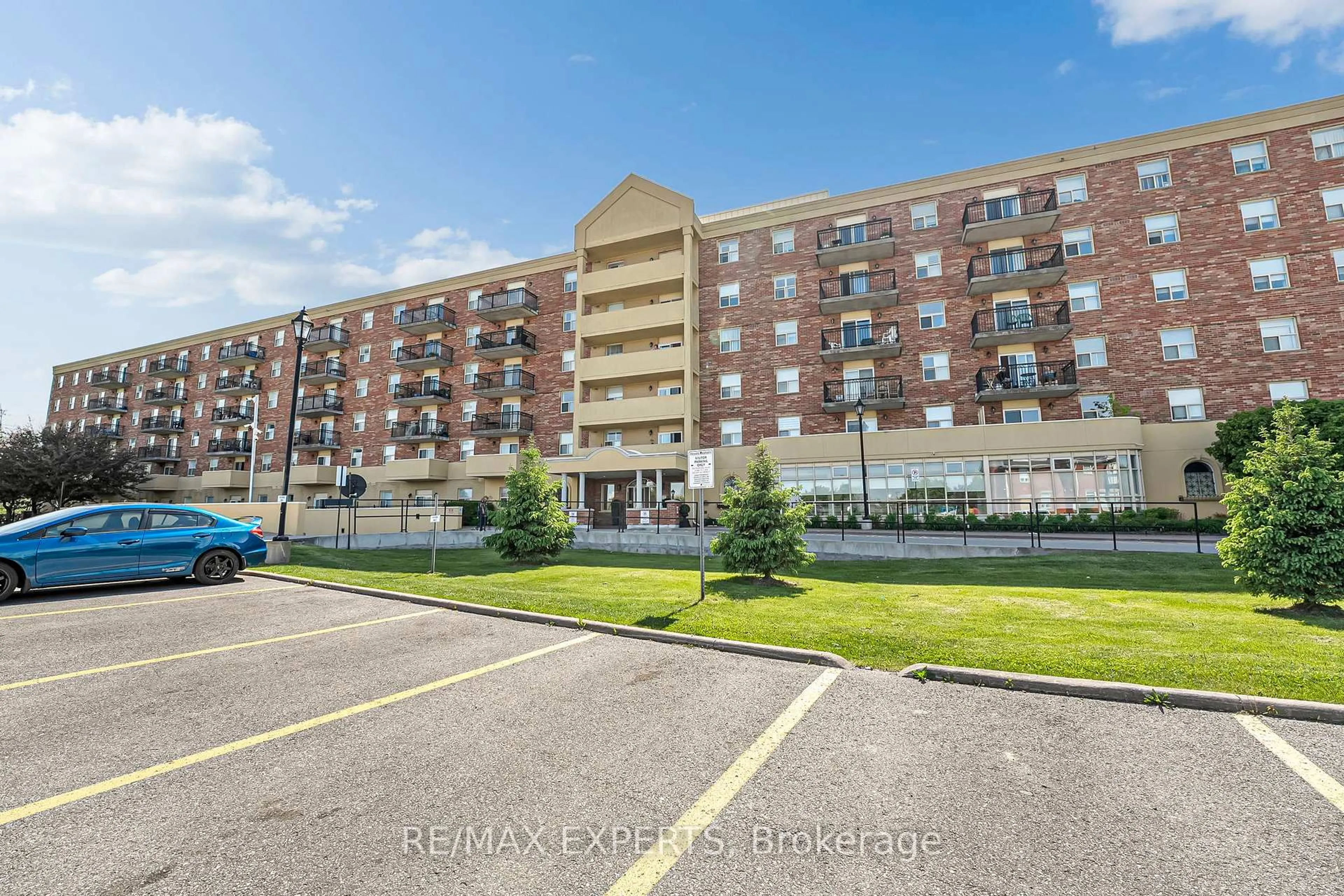 Unknown for 7373 Martin Grove Rd #214, Vaughan Ontario L4L 9K1