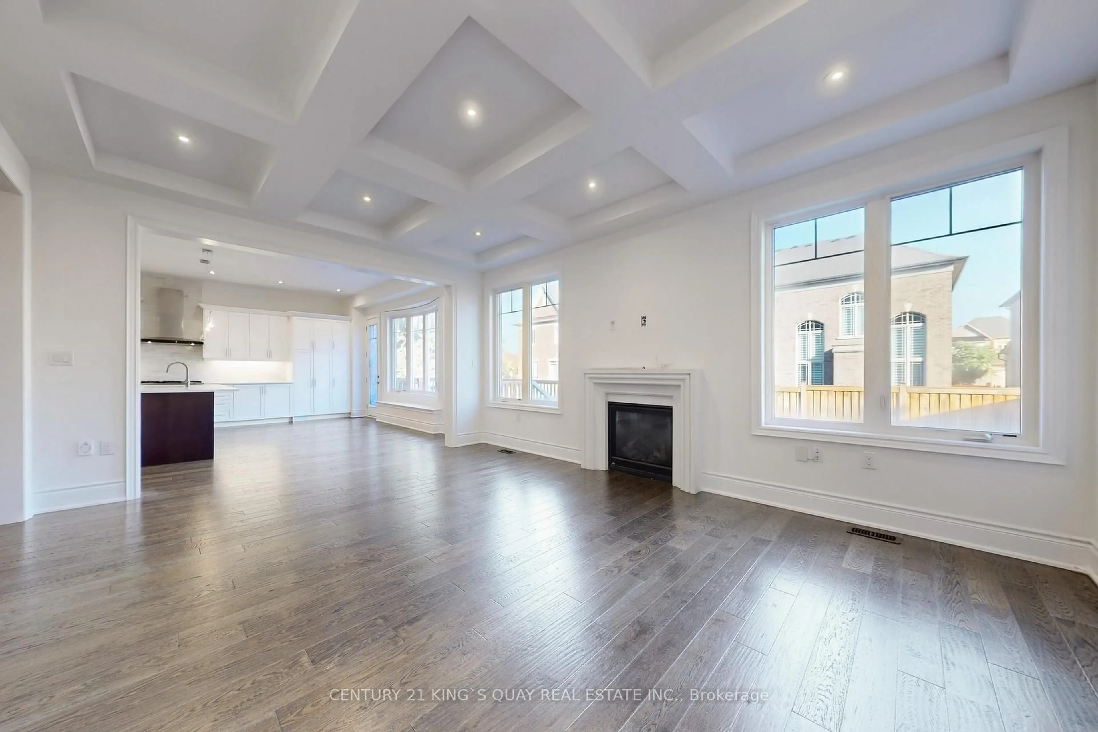 A pic of a room for 41 Torrey Pines Rd, Vaughan Ontario L4H 3X9