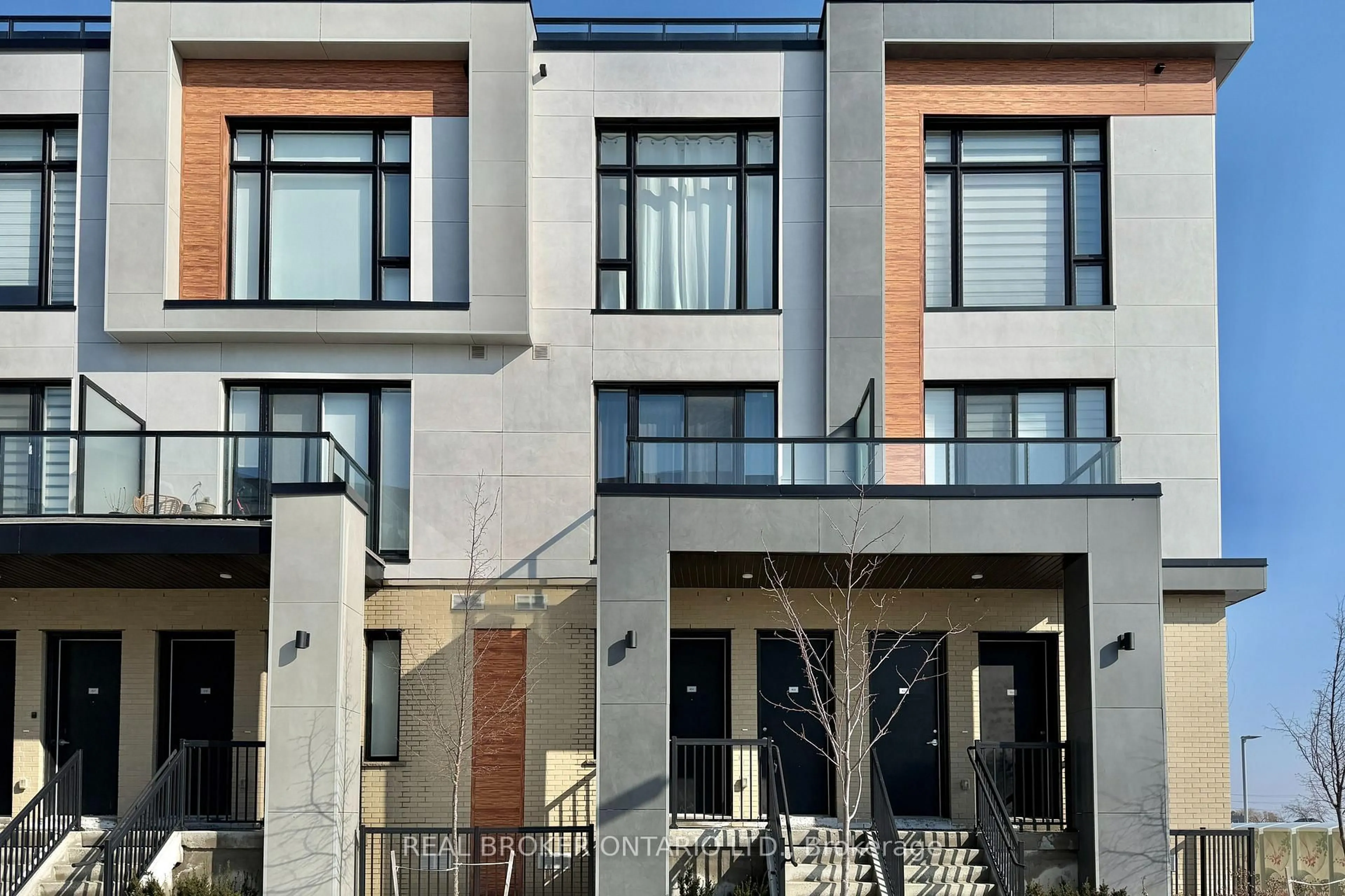 Home with brick exterior material, street for 11 Steckley House Lane #404, Richmond Hill Ontario L4S 0N1