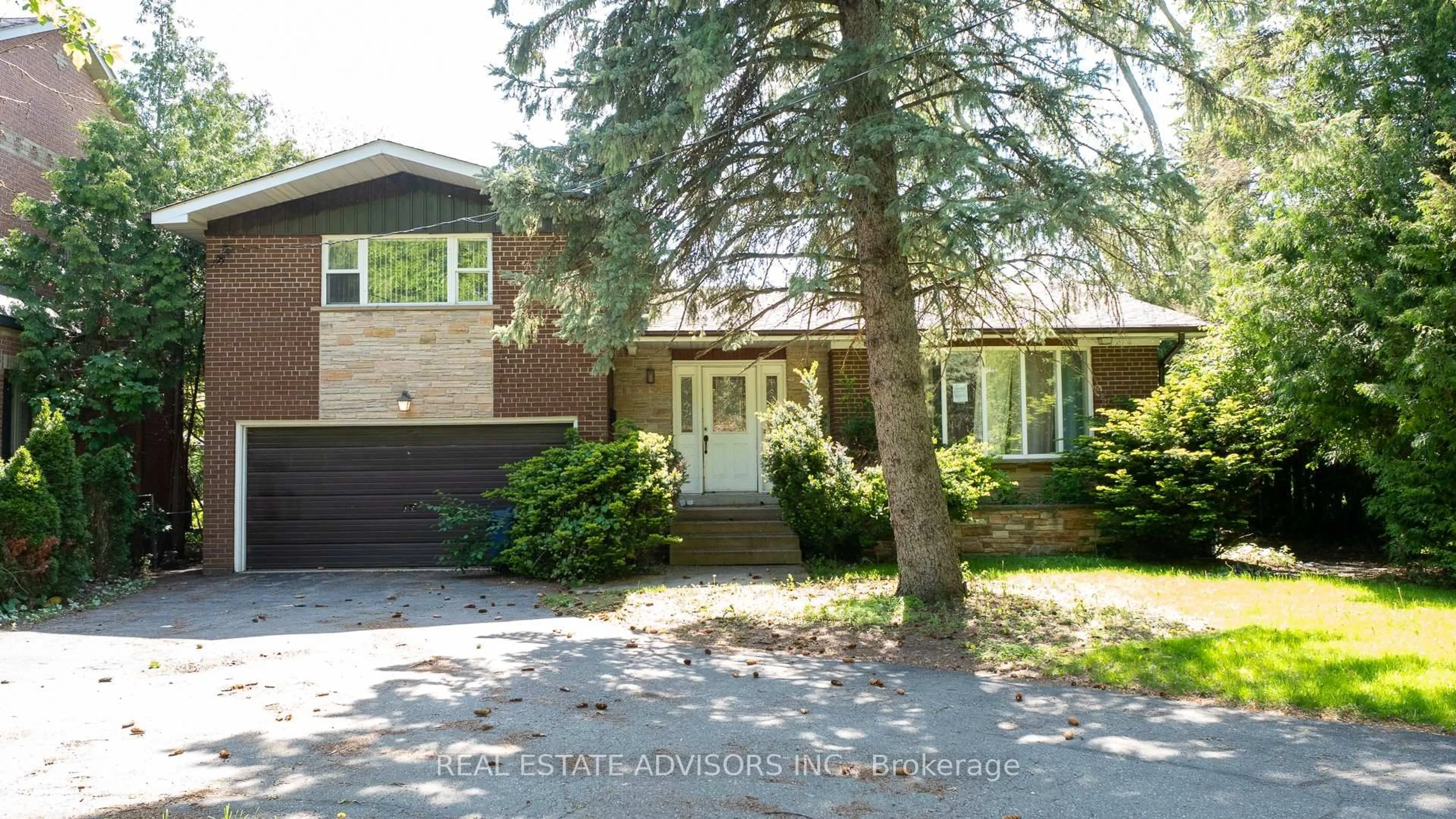 Home with brick exterior material, street for 76 Johnson St, Markham Ontario L3T 2P1