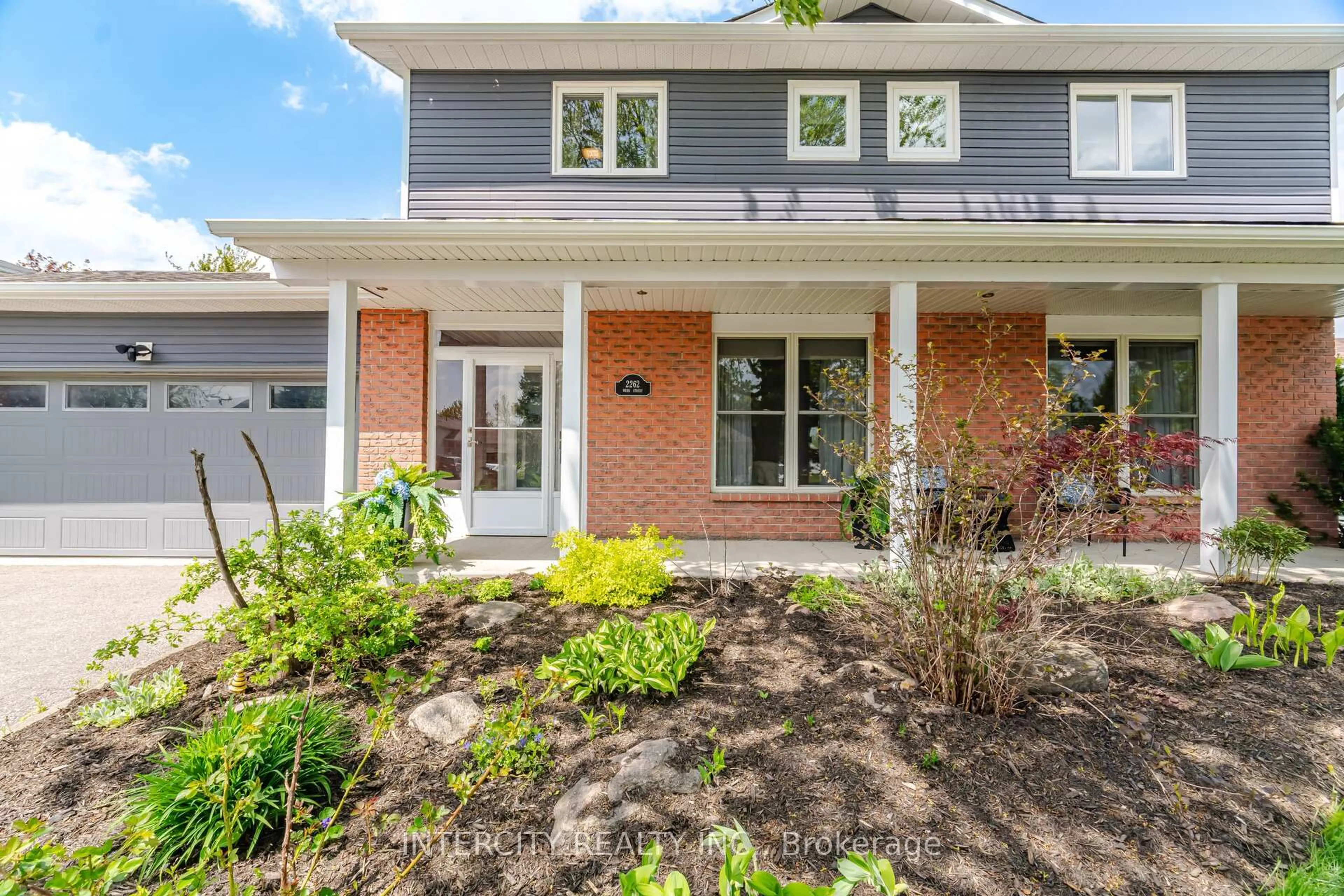 Home with brick exterior material, street for 2262 Webb St, Innisfil Ontario L9S 1K7
